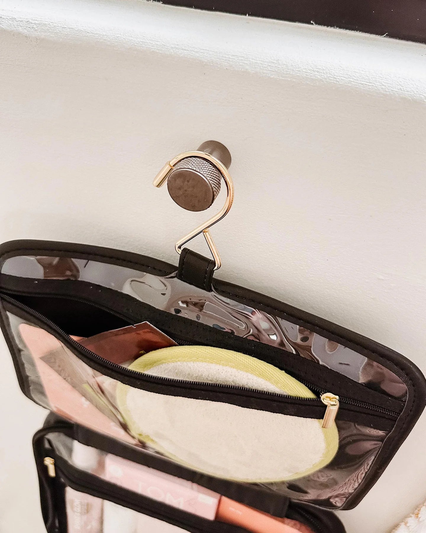Louenhide Maggie Black Cosmetic Case - Travel Makeup Bag for Women, Perfect for Organizing Cosmetics On The Go