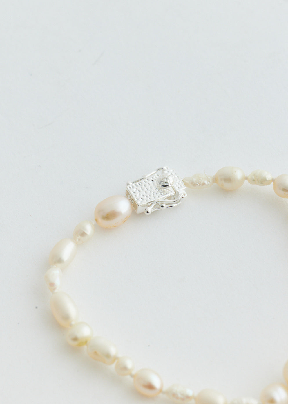 Vintage Pearl Bracelet for Women - 20cm Adjustable Length, Elegant Handmade Jewelry Gift for Wedding, Anniversary & Special Occasions