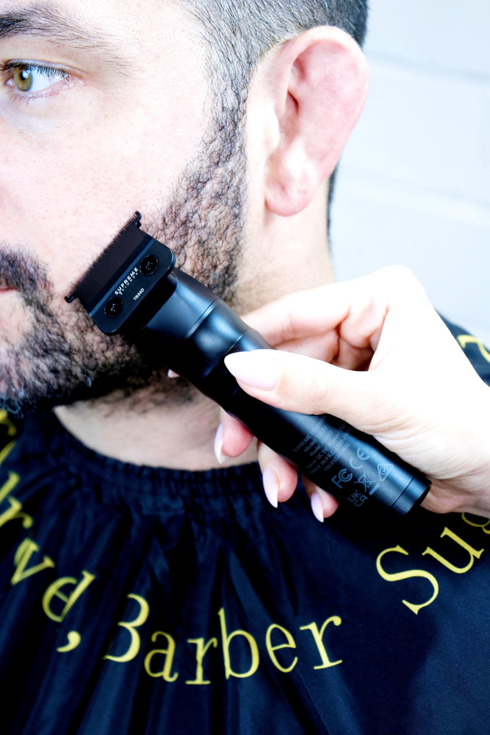 Supreme Trimmer 2Speed Professional Hair Clipper - Cordless Rechargeable with Removable Blades, 2 Adjustable Speeds & Battery Indicator | ST622 Black | Perfect for Home Haircuts, Beard Trimming & Professional Barber Use