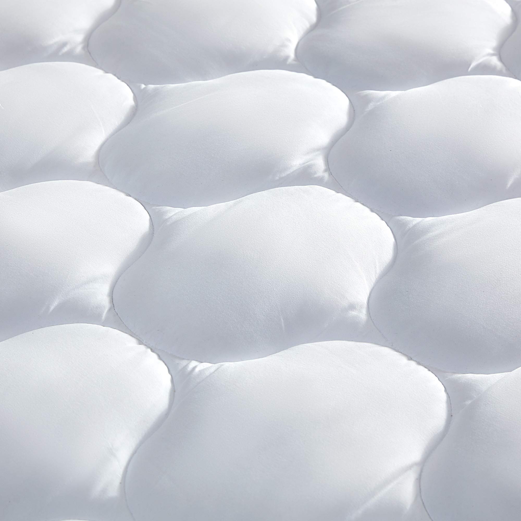 Sleep Zone Quilted Fitted Full Size Mattress Pad Cover - Soft Fluffy Pillow Top Bed Mattress Topper with Deep Pocket (8-21 Inch) for Ultimate Comfort | Perfect for Guest Rooms, Dorms & Home Bedding Upgrade