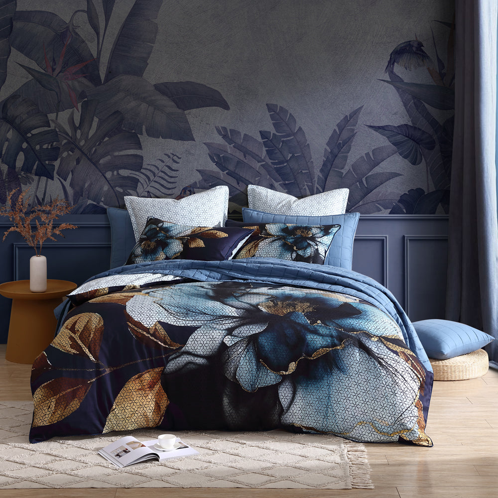 Premium Golden Glow Navy Blue Quilt Cover Set - King Size Bedding for Luxurious Comfort | Perfect for Master Bedrooms, Guest Rooms & Hotel Decor