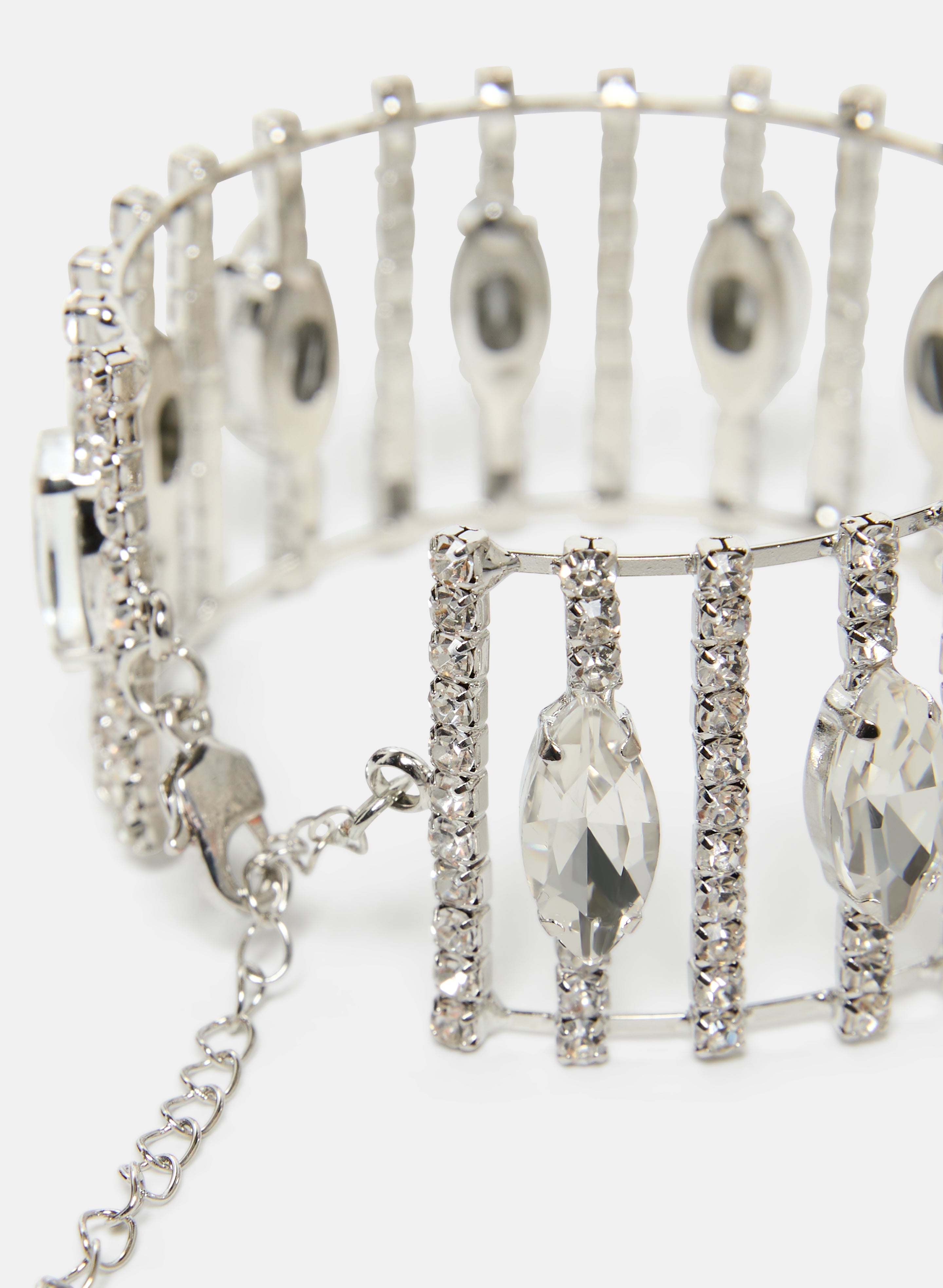 Elegant Crystal Cuff Bracelet for Women - Fashionable Adjustable Bangle with Sparkling Stones - Perfect for Parties, Weddings & Evening Events