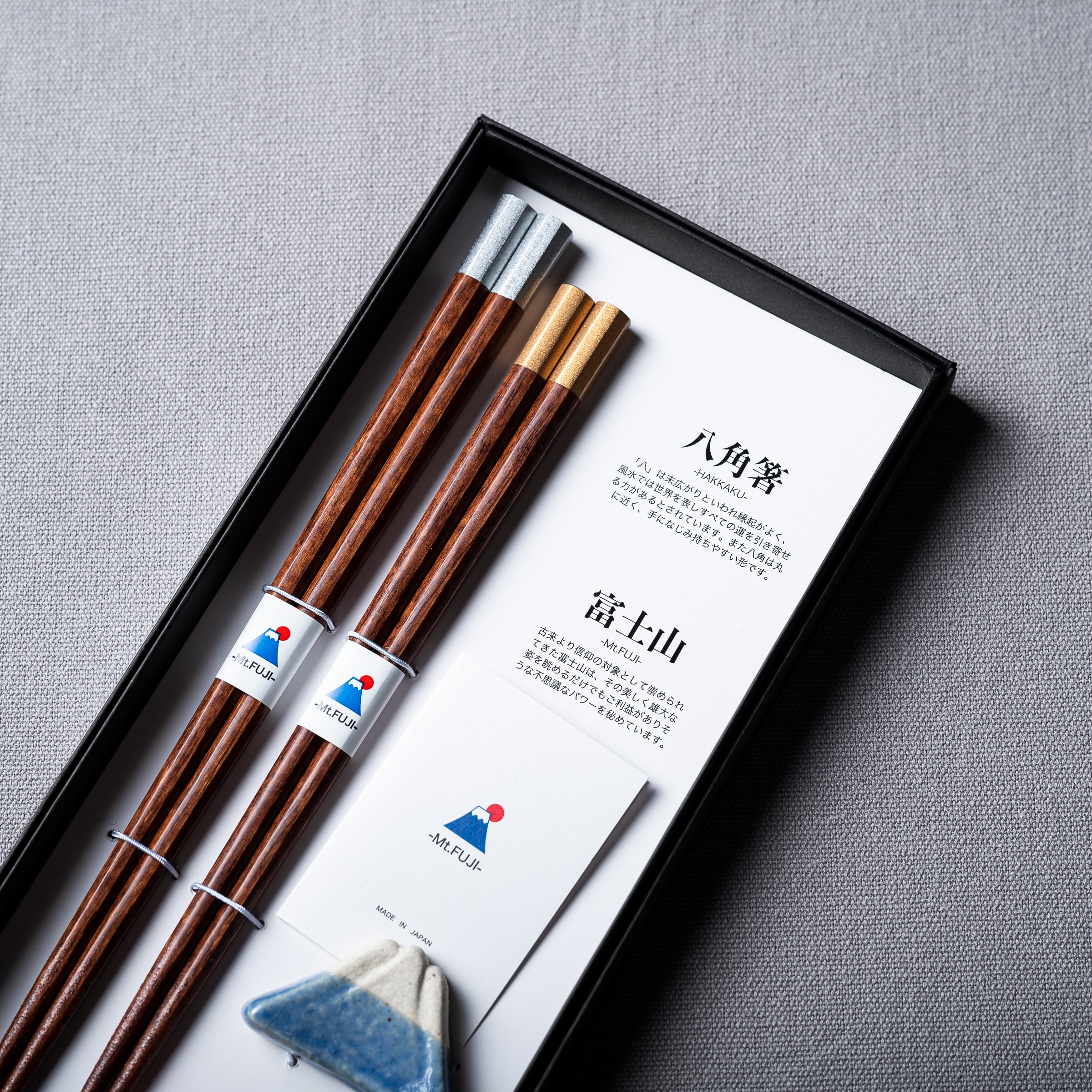 Premium Mount Fuji Themed Chopsticks Gift Set - Handcrafted Japanese Style Wooden Chopsticks for Sushi, Ramen & Asian Cuisine - Perfect for Home Dining, Gifts & Cultural Enthusiasts