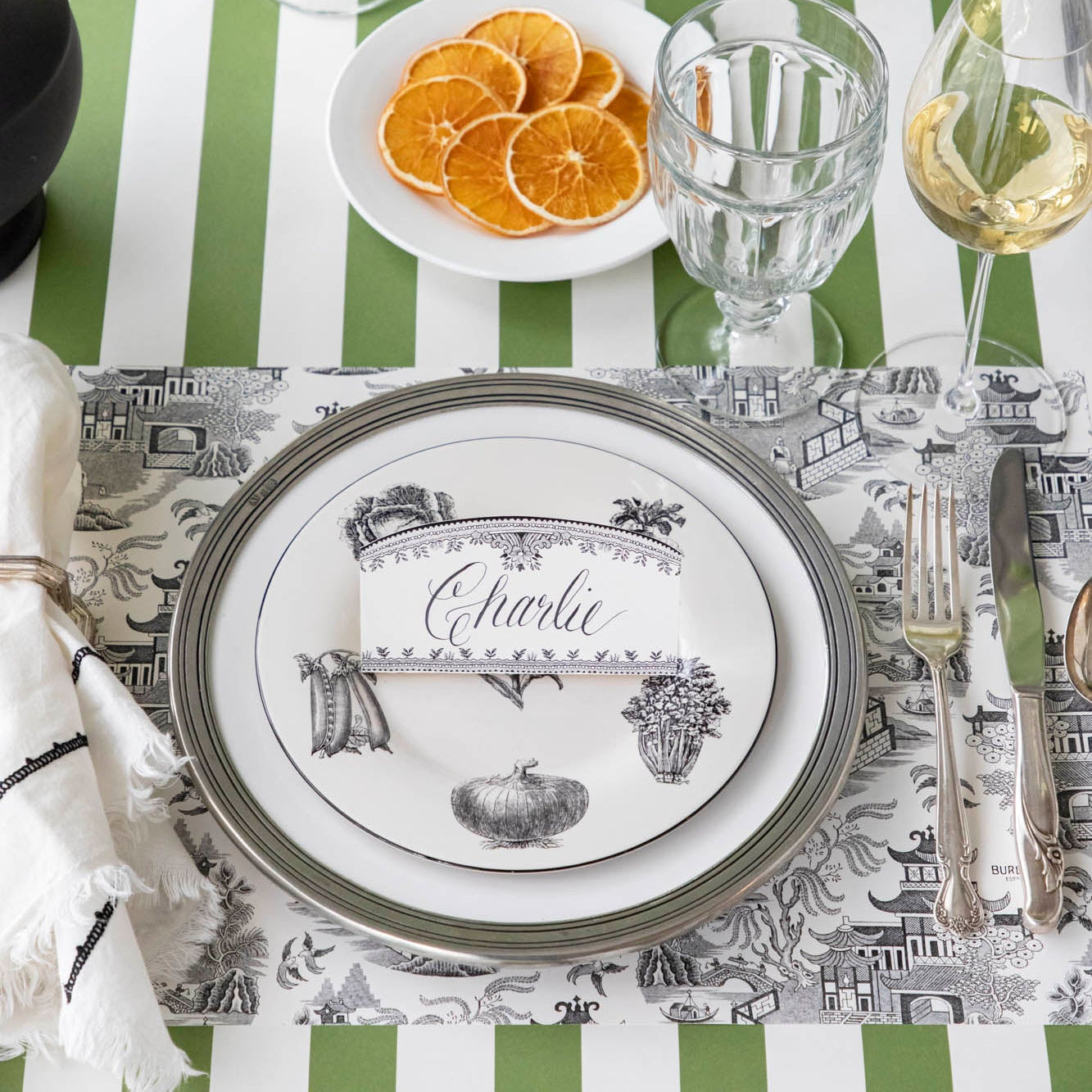 Burleigh Black Place Card Holders - Elegant Wedding & Event Table Name Cards for Seating Assignments - Perfect for Dinner Parties, Bridal Showers, and Formal Gatherings