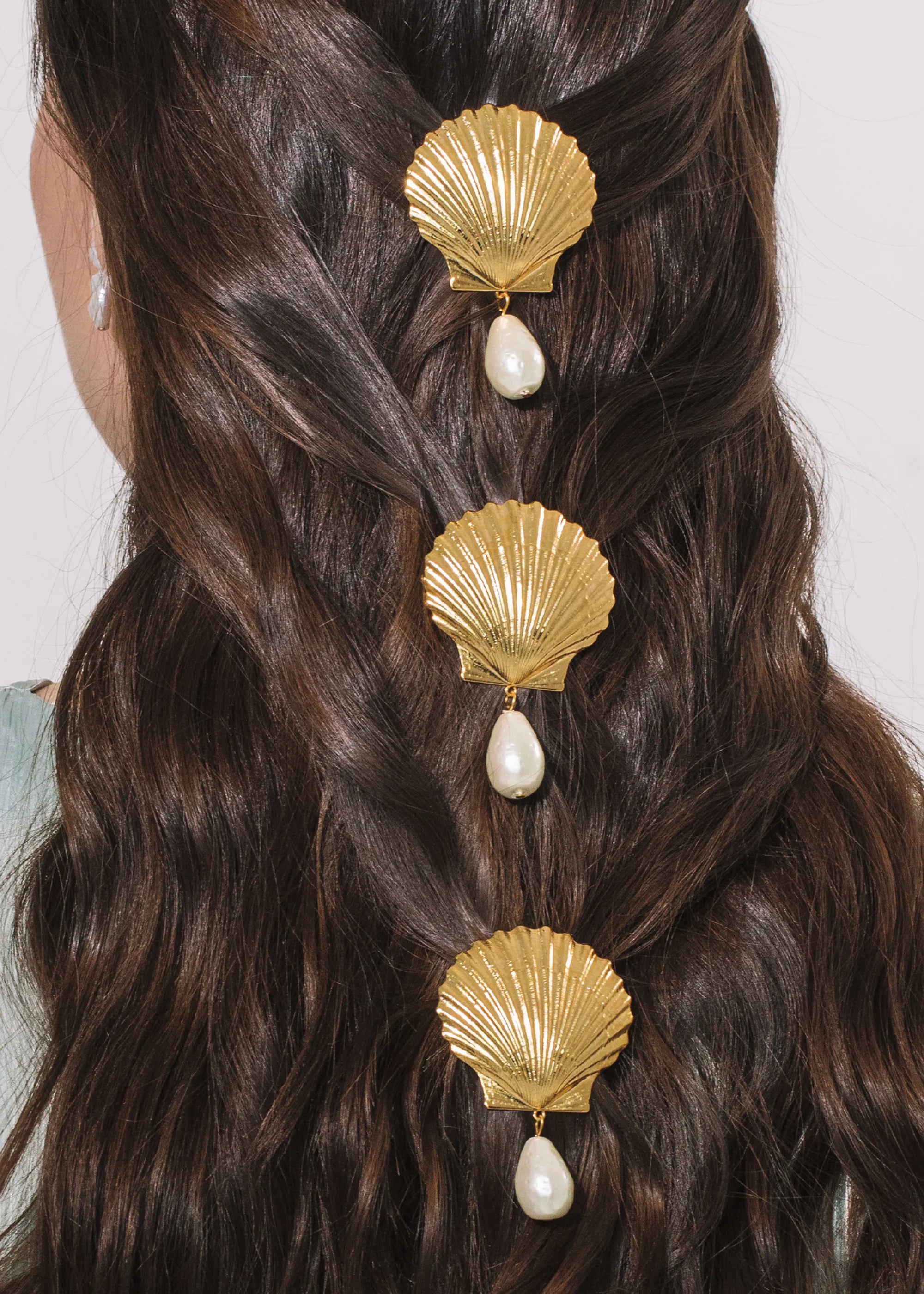 Maelyn Barrette Gold Hair Clip - Elegant Gold-Tone Barrettes for Women & Girls - Perfect for Weddings, Parties & Everyday Styling