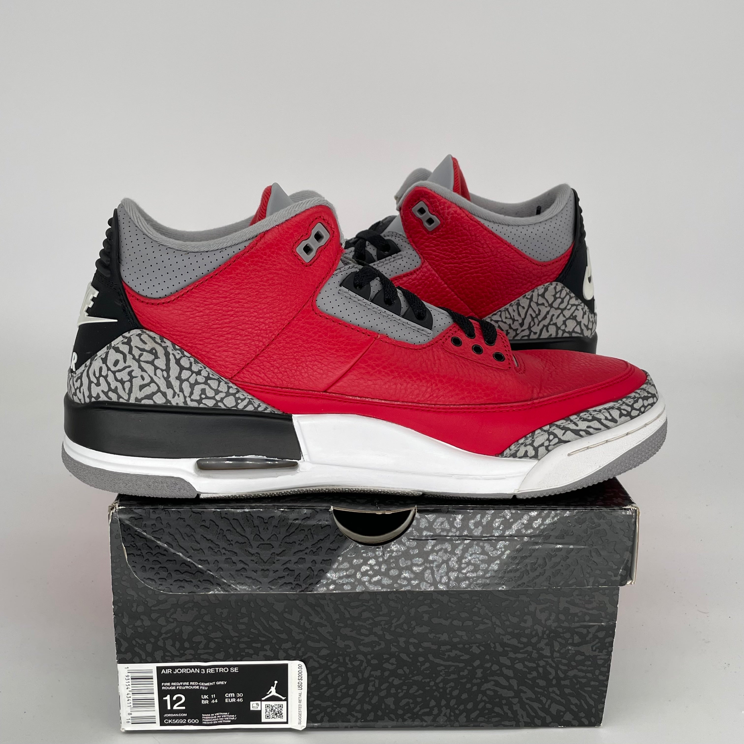 AIR JORDAN 3 UNITE Retro Sneakers Men's Size 12 - CK5692-600 | Basketball Shoes for Men, Casual Streetwear & Gym Workout Shoes