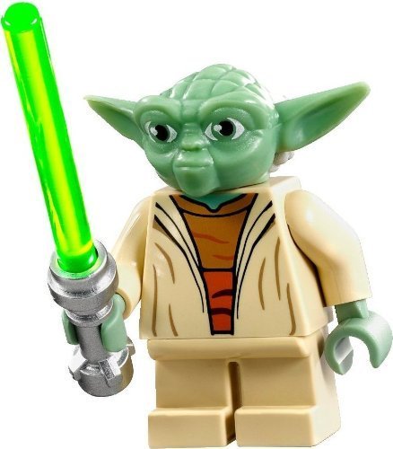 LEGO Star Wars Yoda Building Kit (75255) - Collectible Model Set for Kids & Adults, Perfect for Display & Play - Star Wars Gift Idea for Fans & Collectors