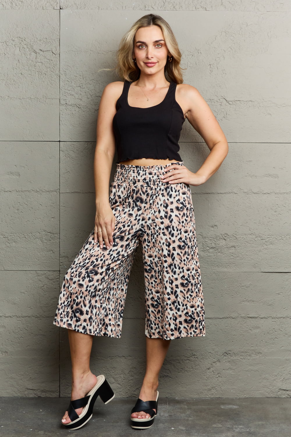 Ninexis Leopard Print High Waist Flowy Wide Leg Pants with Pockets - Stylish Comfort for Work, Travel & Casual Outfits