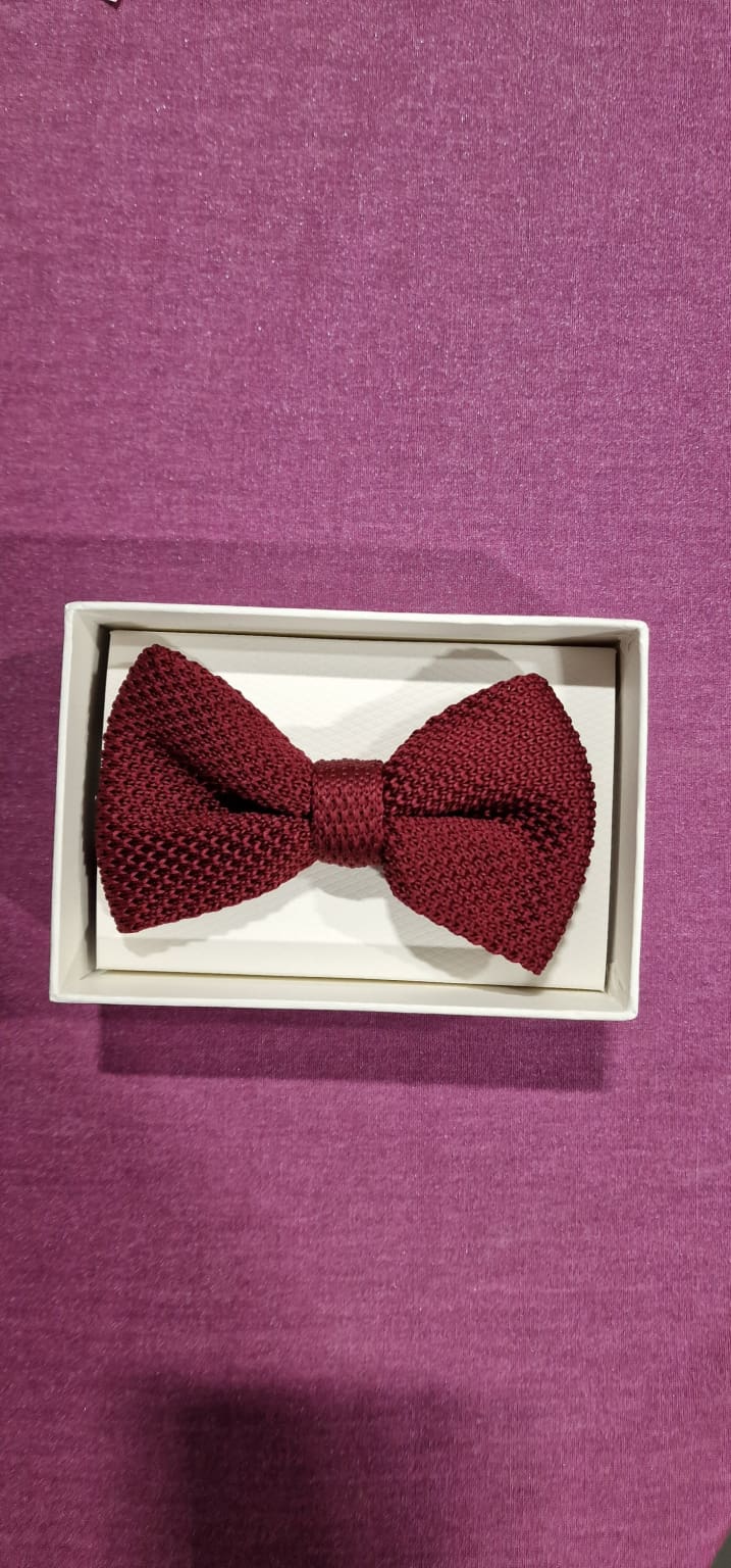 Elegant L.A. Smith Wine Knitted Bow Tie for Men - Perfect for Weddings, Parties & Formal Events