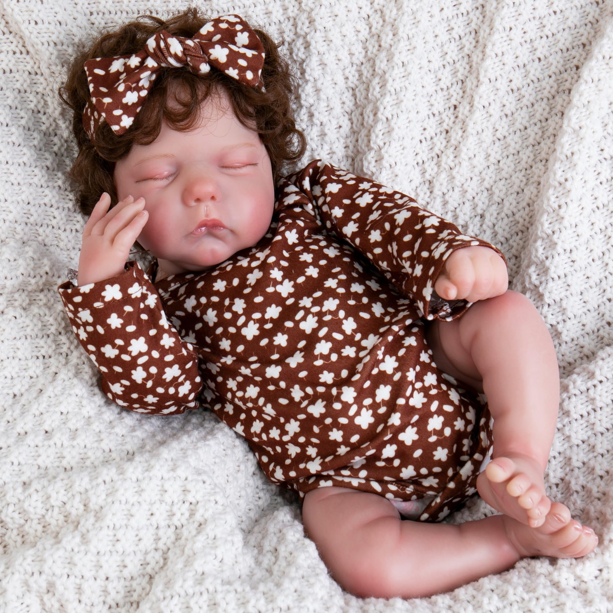 Reborn Baby Doll Clothes for Girls - Cute Fashion Outfit & Accessories Set (17-22 Inches) - Perfect for Newborn Baby Dolls, Role Play & Collectible Display