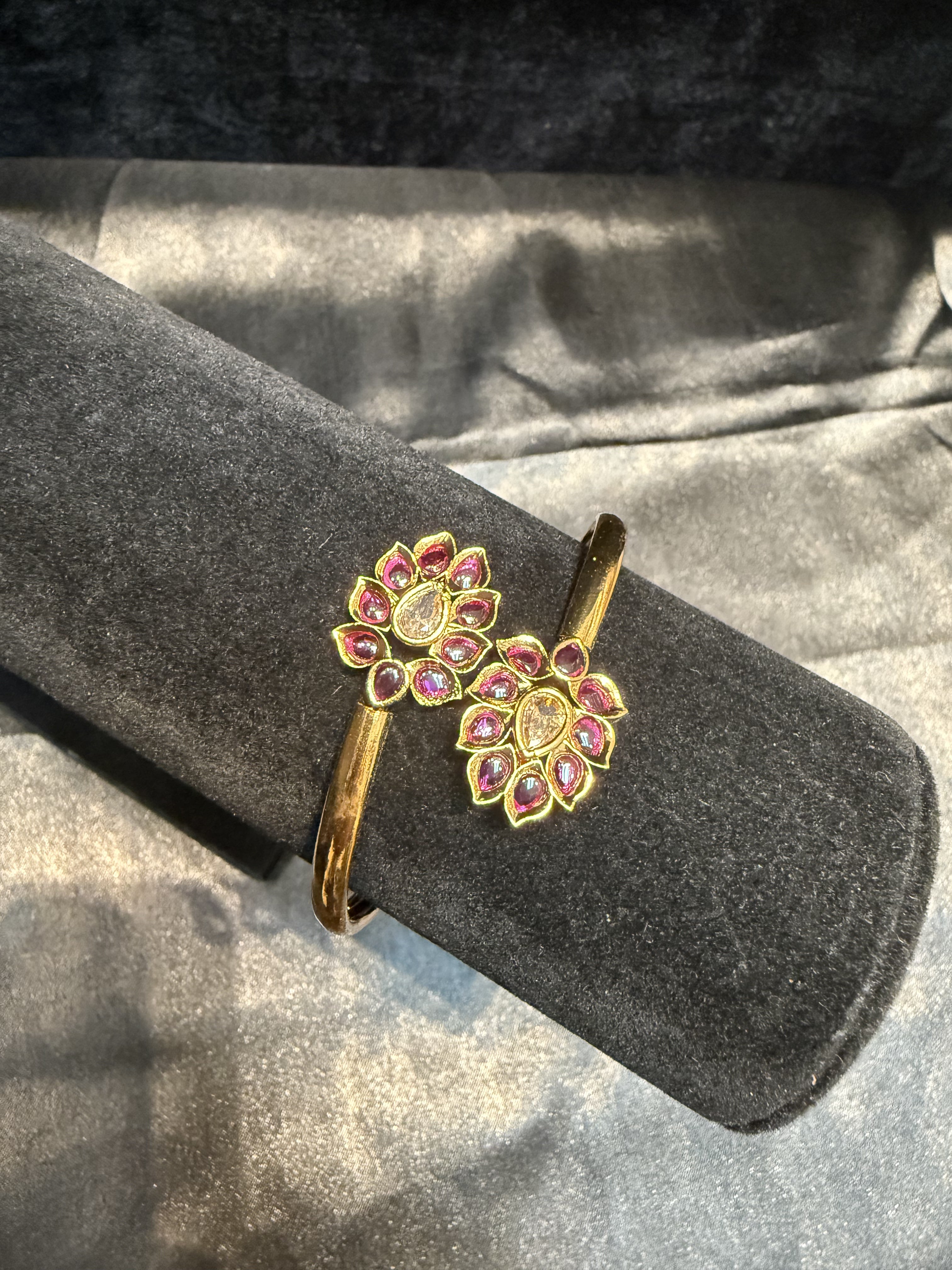 Elegant Gold Plated Pink Stone Bracelet with Floral Design - Perfect for Women's Fashion, Gift Giving & Special Occasions