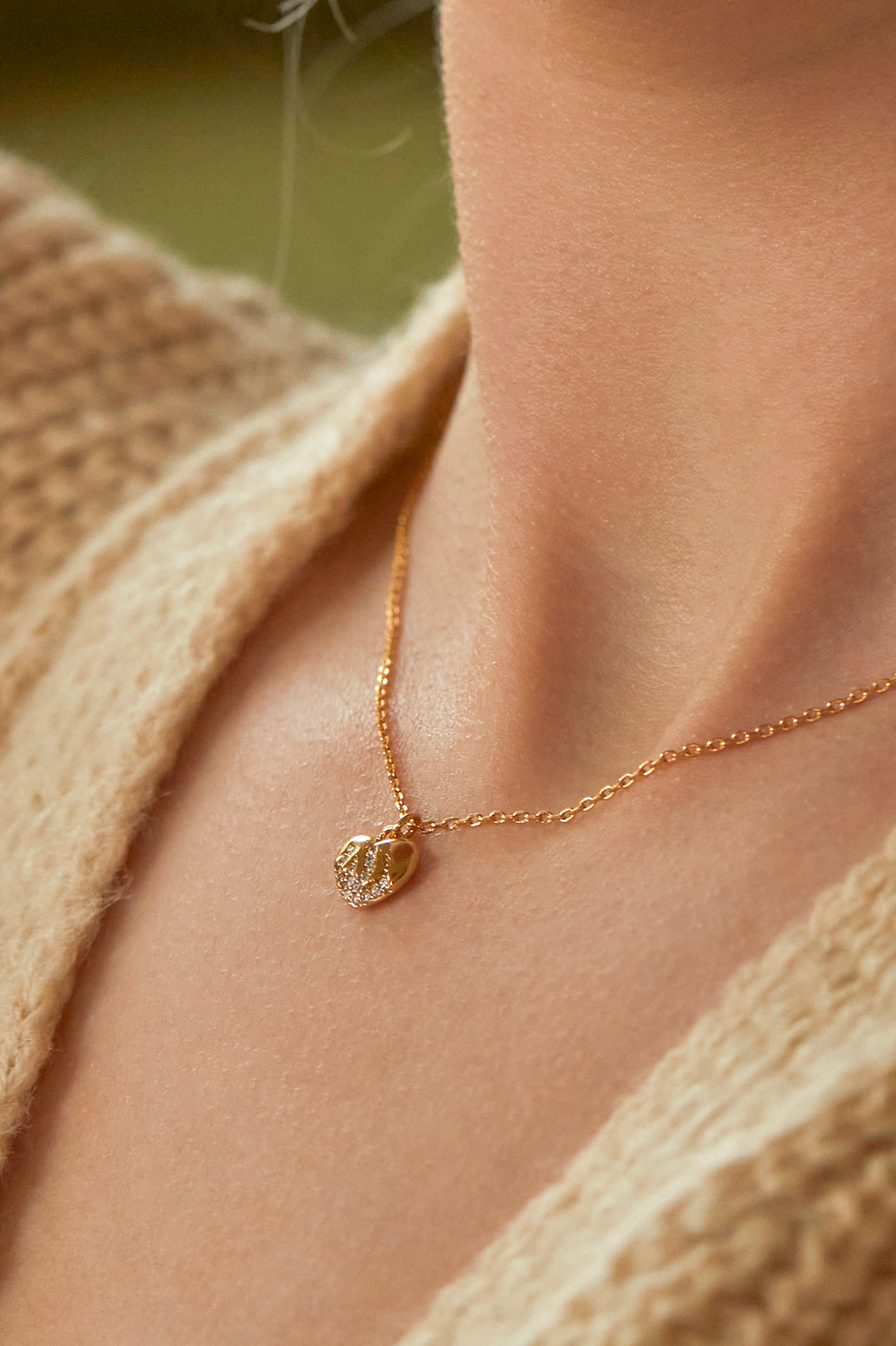 CZ Flame Heart Pendant Necklace - Elegant Cubic Zirconia Jewelry for Women | Perfect for Valentine's Day Gifts, Anniversary Presents & Romantic Occasions