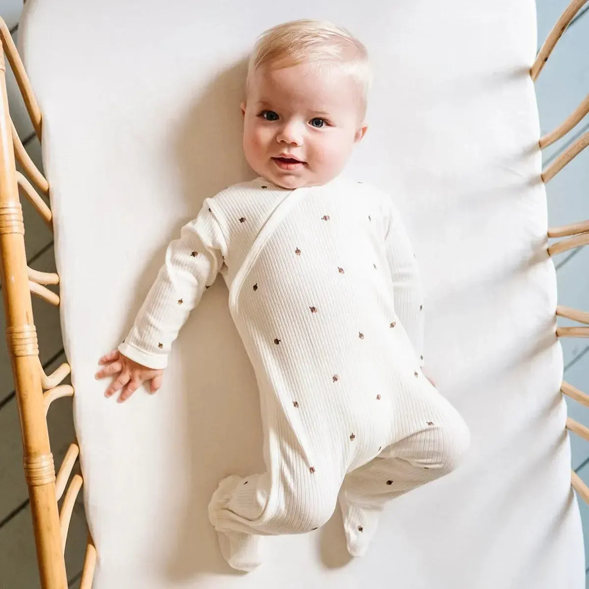 Ely's & Co Baby Kimono Side Zipper Footie Pajamas - Soft Cotton Sleepwear for Newborns & Infants (Acorn Pattern) - Perfect for Nursery, Bedtime & Photo Shoots