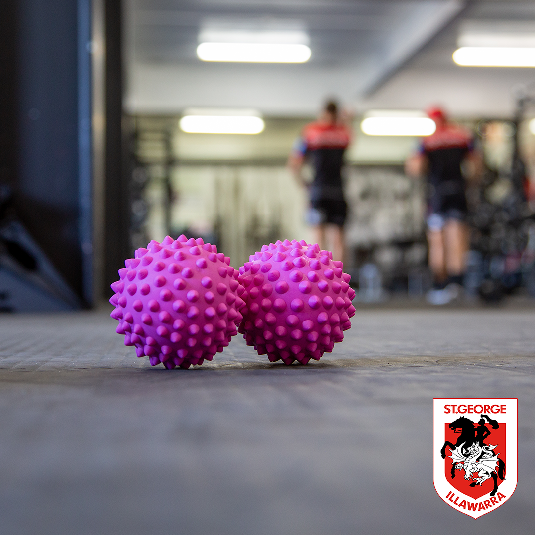66Fit Spikey Massage Ball 9cm - Deep Tissue Muscle Relief, Trigger Point Therapy, Myofascial Release for Athletes & Recovery - Perfect for Back, Neck, Shoulder & Foot Pain Relief