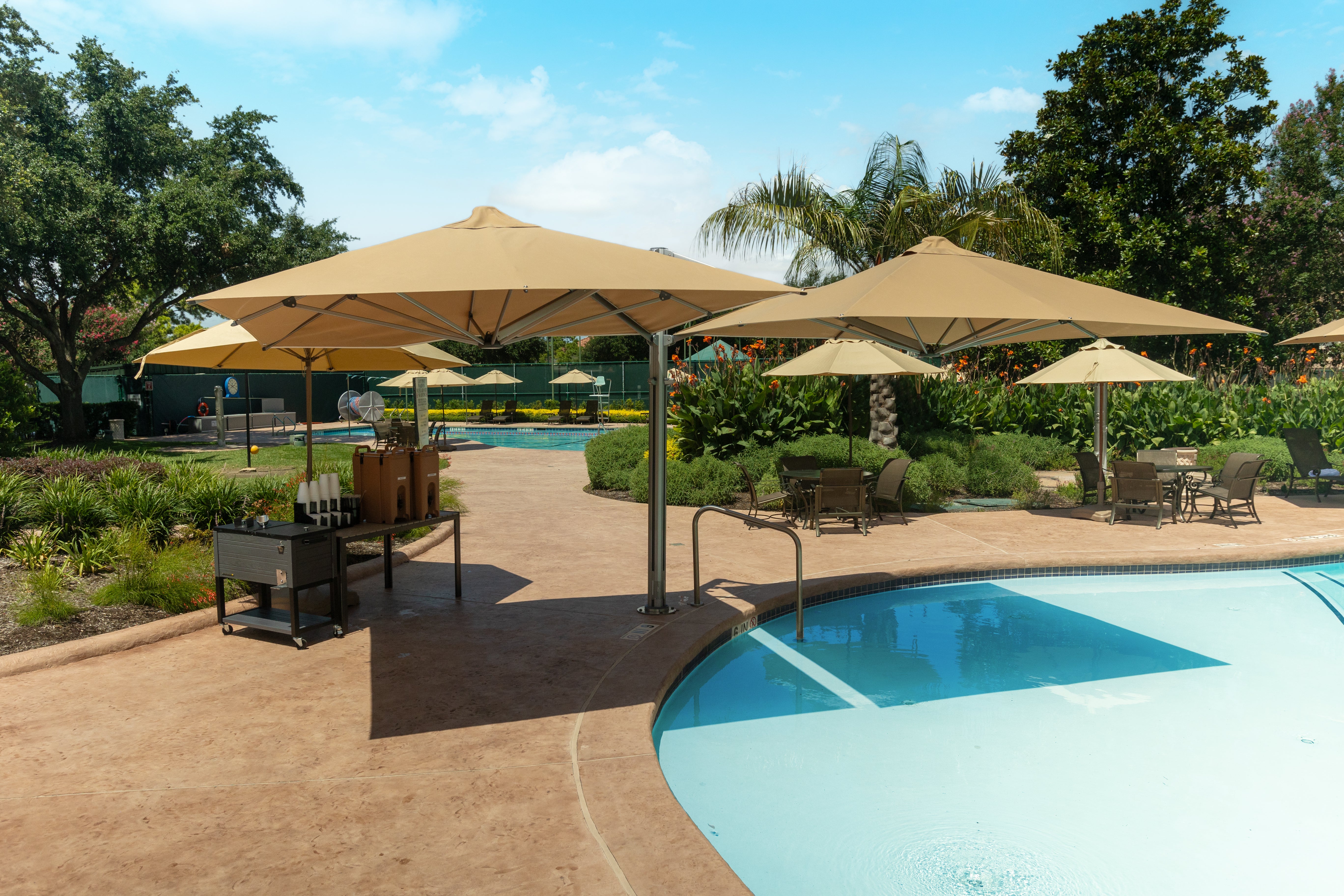 Shadowspec Unity™ Quattro 4 Large Square Umbrellas for Outdoor Patio, Garden, Poolside, and Beach - Durable Sun Shade Canopy for Commercial & Residential Use