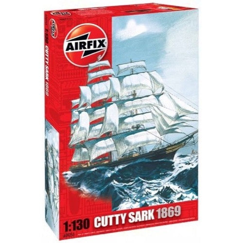 Airfix A09253V 1/130 Scale Vintage Classics Cutty Sark Wooden Ship Model Kit - Perfect for Collectors, Historical Enthusiasts & Home Decor