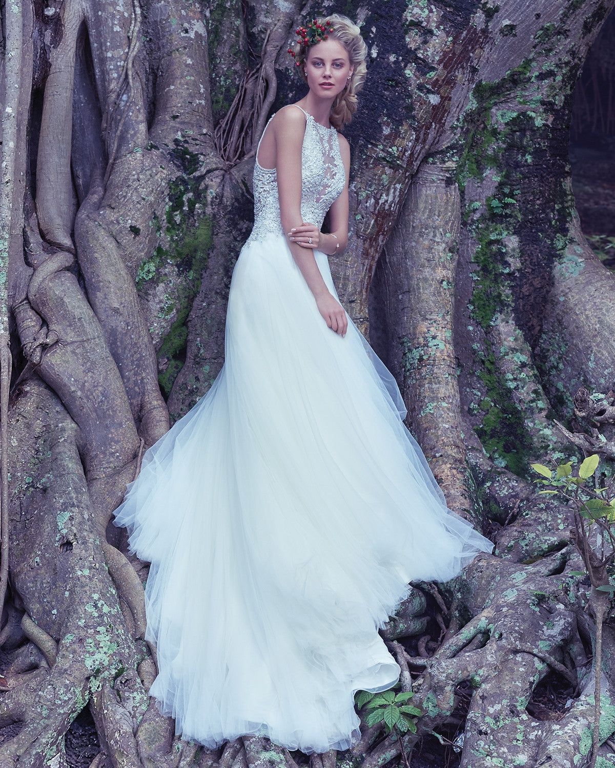 Maggie Sottero Lisette Sample Wedding Gown - Elegant Lace Bridal Dress for Bride, Perfect for Church Ceremony & Formal Reception