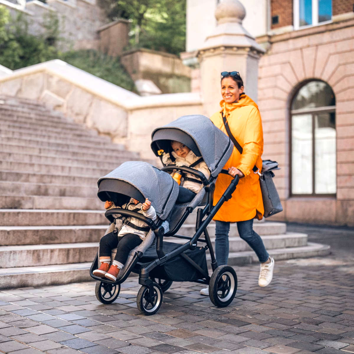 Thule Sleek Sibling Seat - Premium Baby Bike Seat for Safe & Comfortable Rides | Perfect for Cycling with Toddlers, Commuting & Family Outdoor Adventures