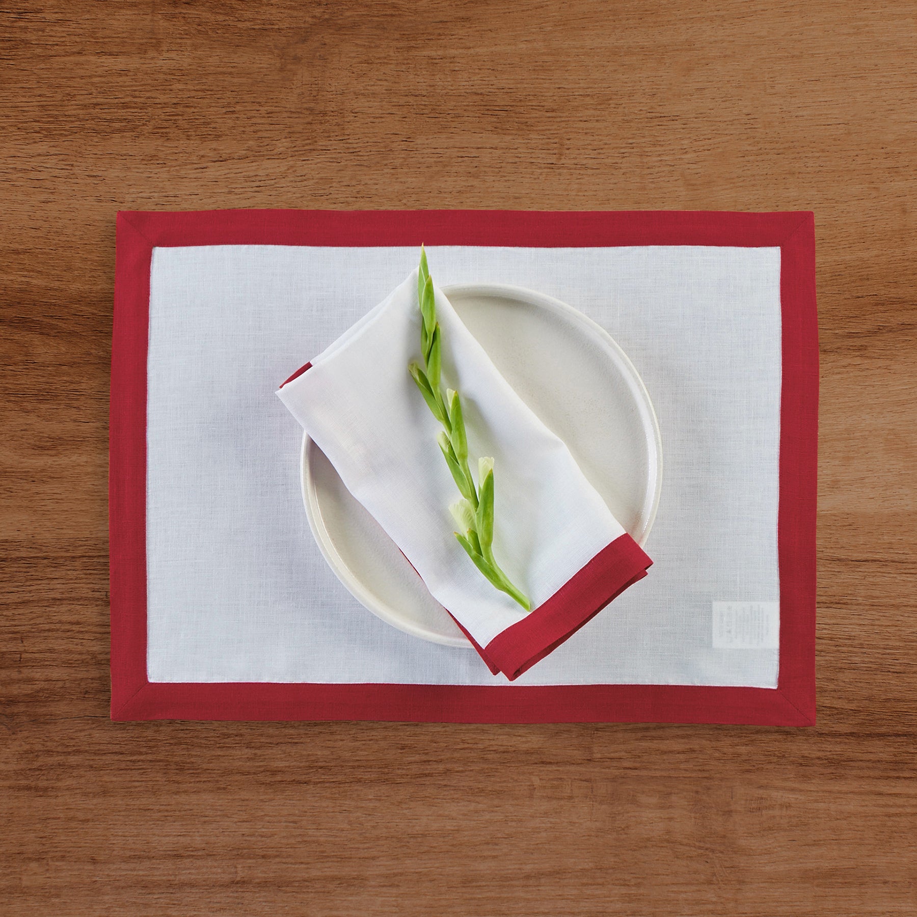Premium Classic Cotton Placemats Set of 4 - Elegant Table Decor for Dining Room, Kitchen & Holiday Gatherings