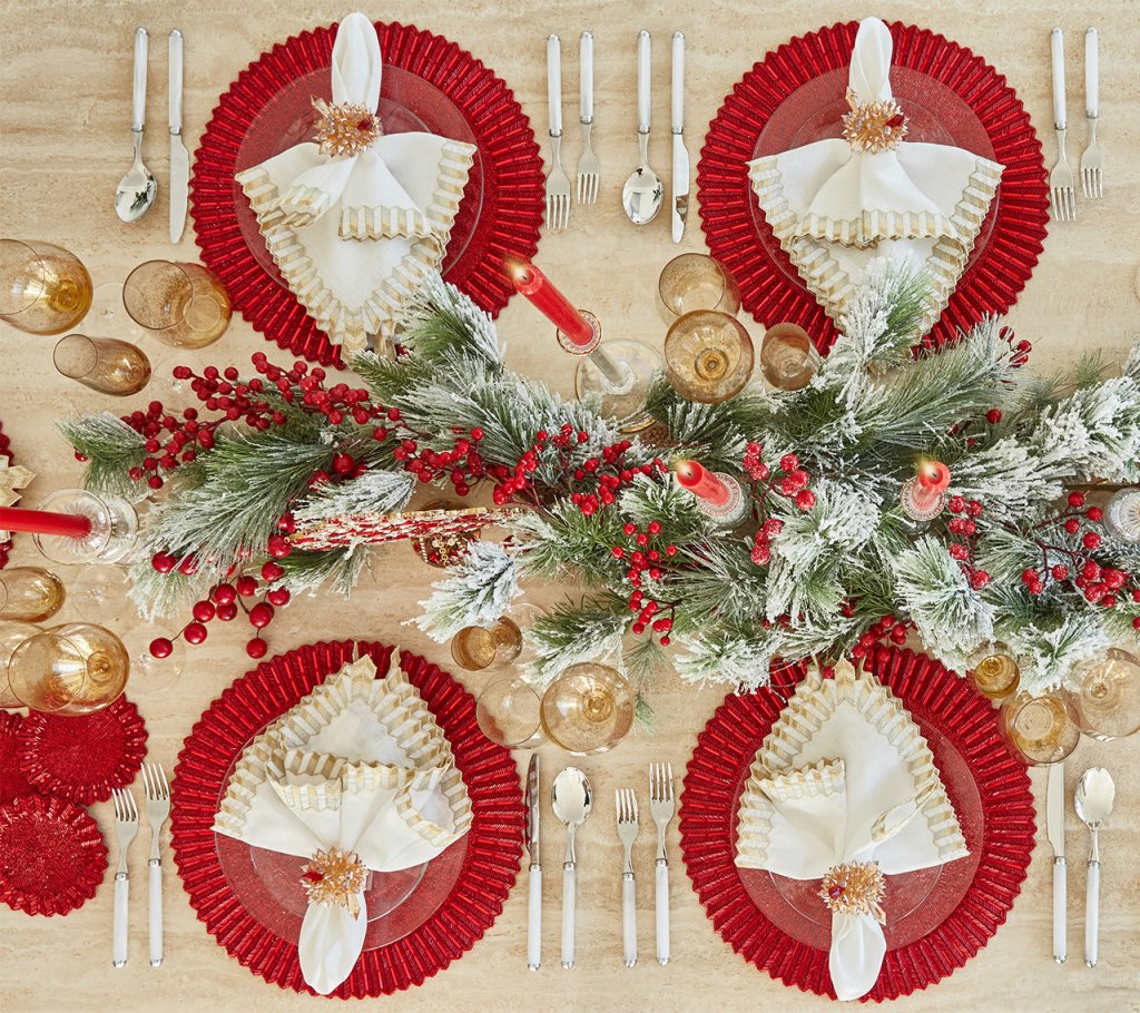 Etoile Red Placemat Set of 2 - Premium Cotton Table Mats with Gift Box - Perfect for Dining Table Decor, Holiday Dinner Parties & Home Entertaining
