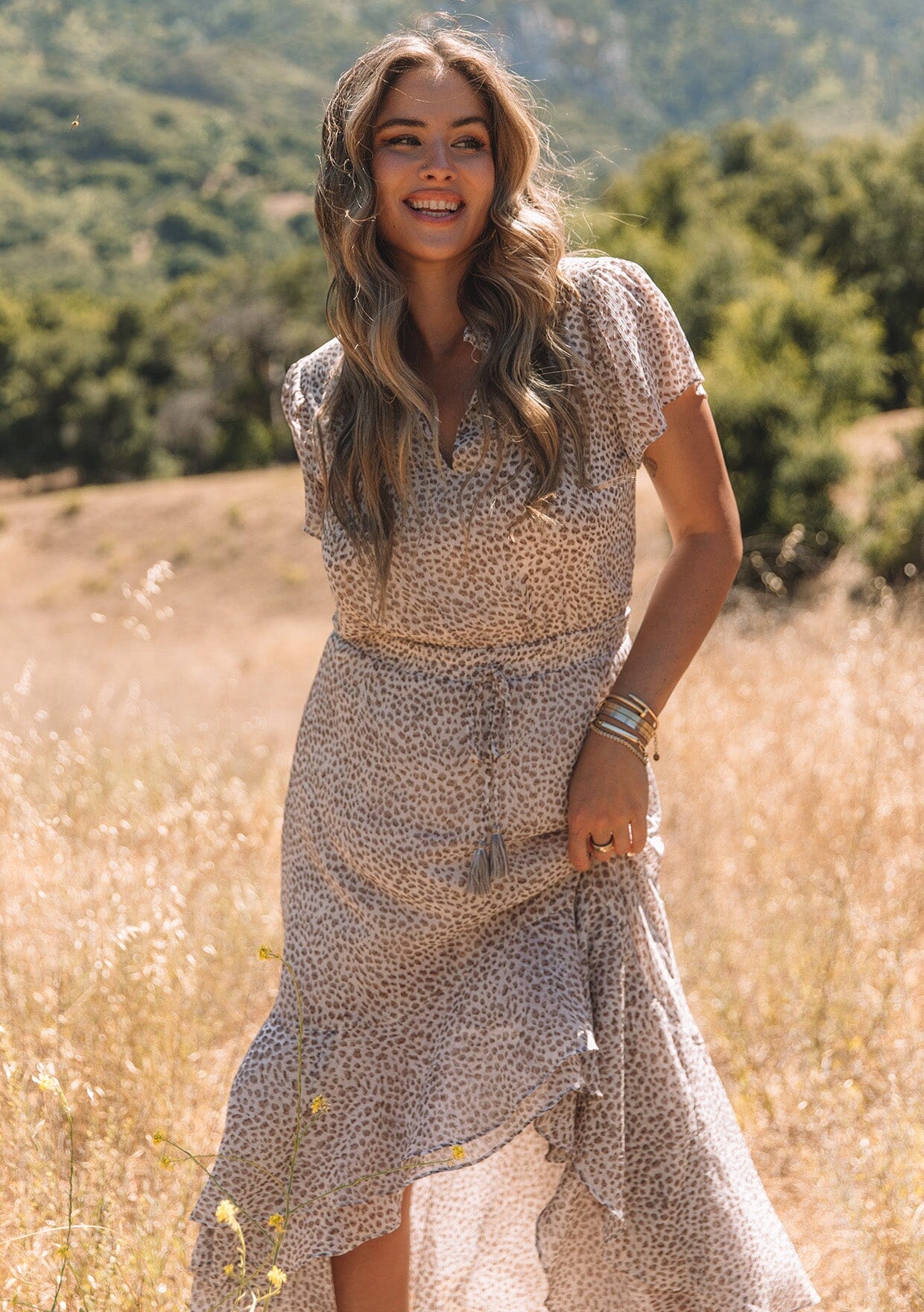 Ivory/Taupe