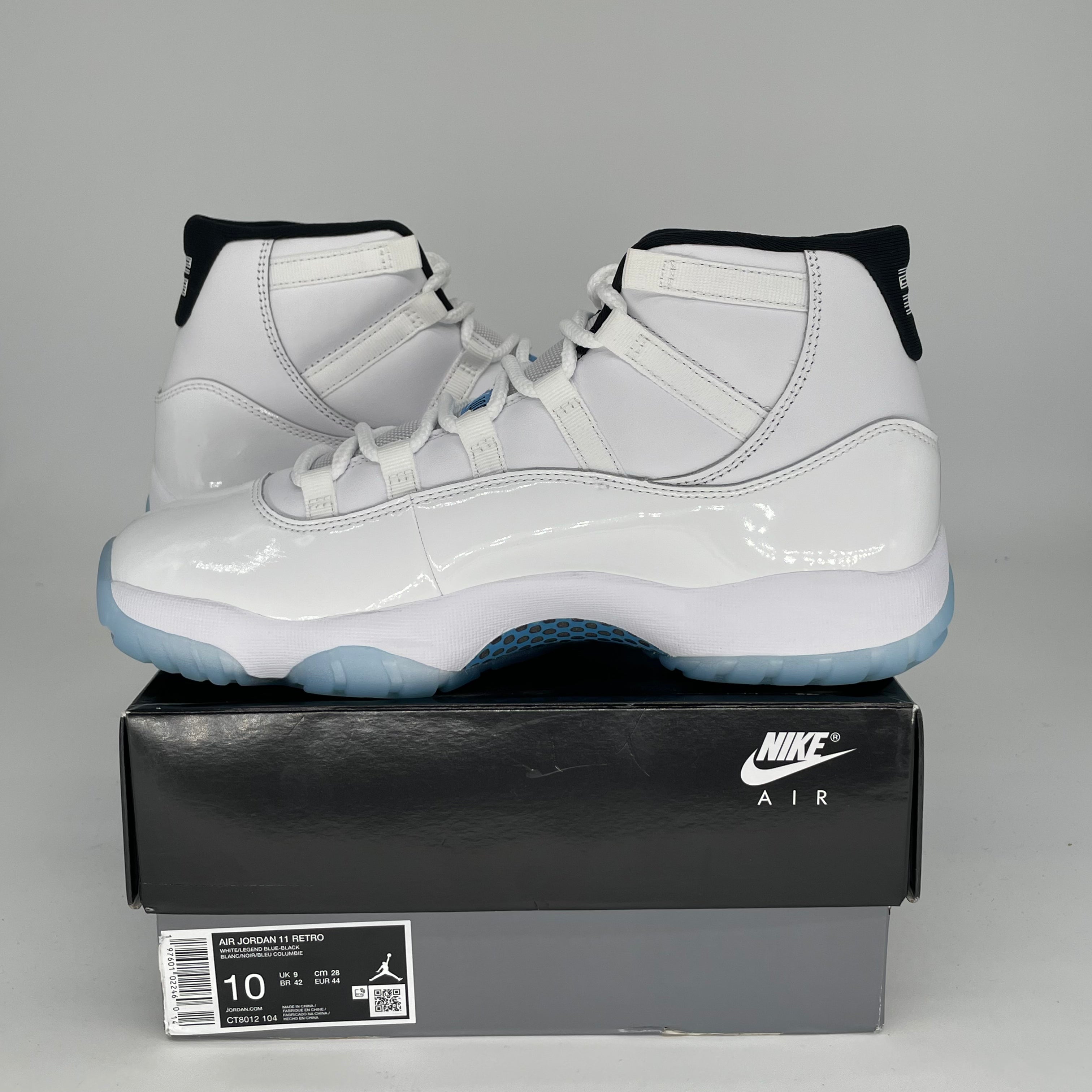Original Air Jordan 11 Retro 'Legend Blue' Basketball Shoes - Men's Size 10 / Women's Size 11.5 (CT8012-104) - Perfect for Court Performance & Streetwear Fashion