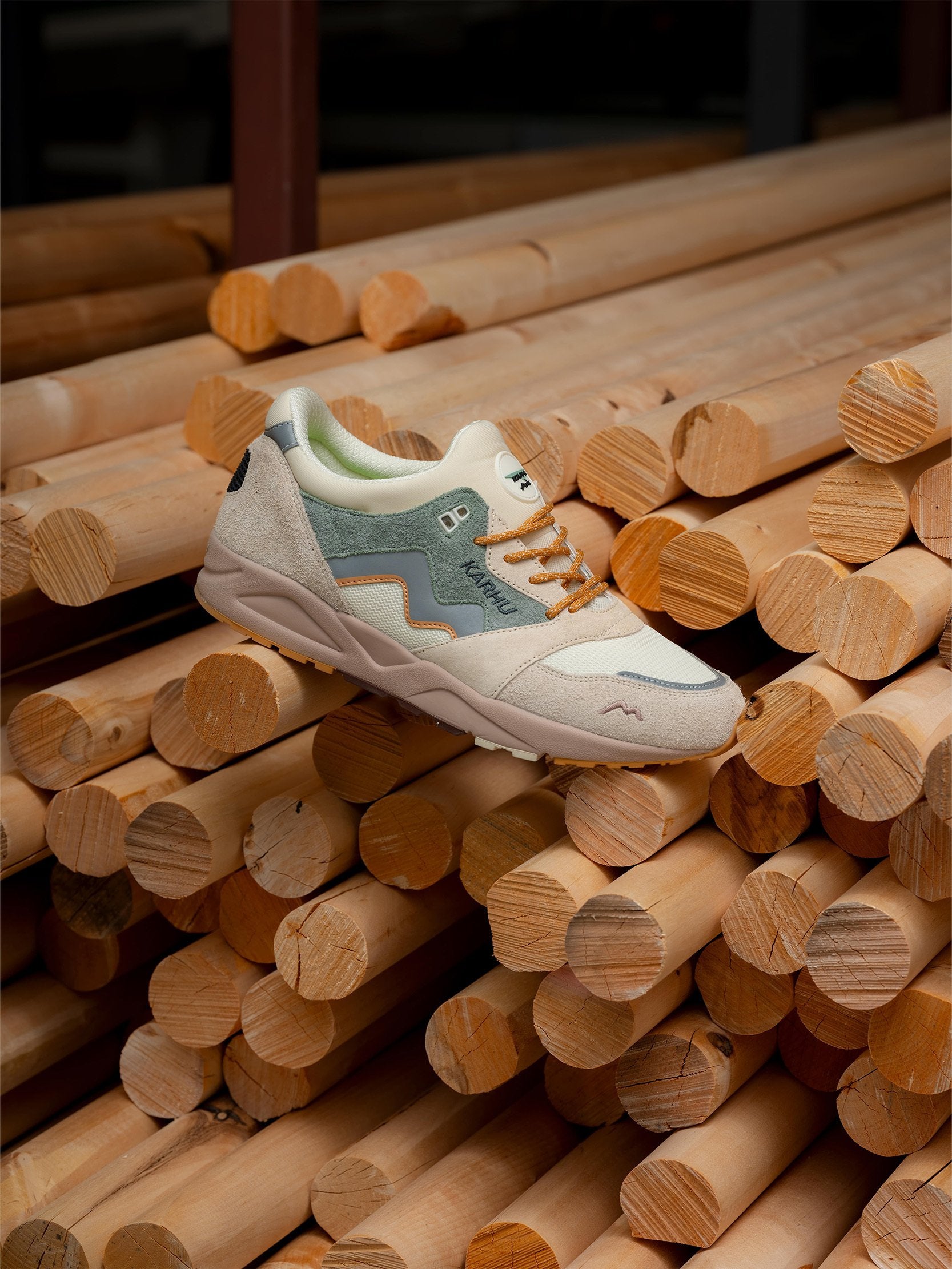 ARIA 95 MÖLKKY PACK - Premium Outdoor Throwing Game Set in Turtledove & Iceberg Green | Perfect for Backyard, Picnic, Camping, and Family Fun
