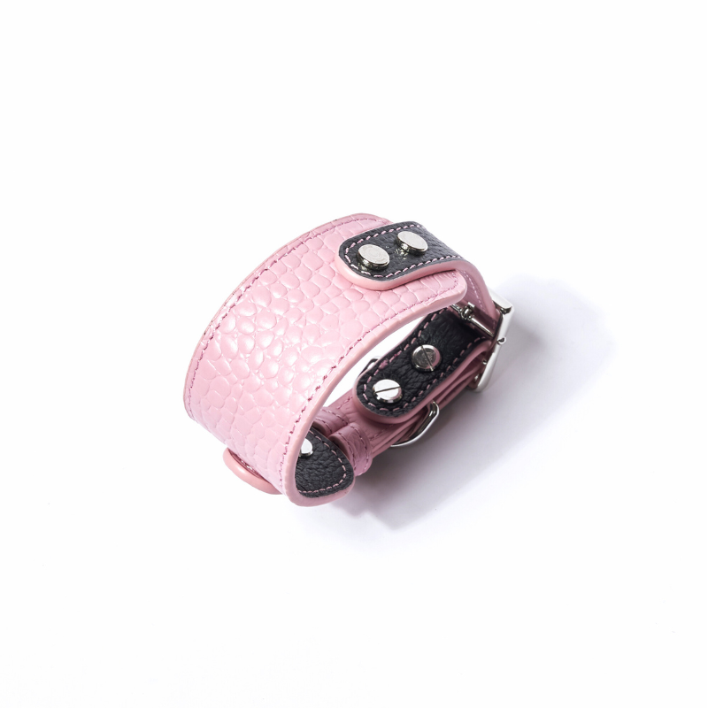 Premium Flamingo Print Leather Dog Collar - Adjustable & Stylish Pet Accessory for Small & Medium Dogs - Perfect for Walks, Training & Fashion