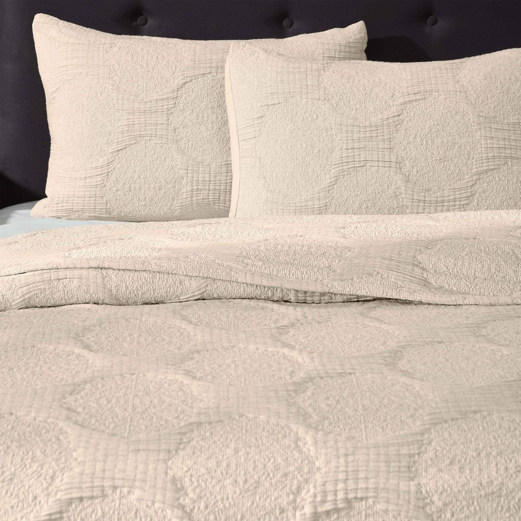Tanta Cotton Medium Weight Crinkle Woven Coverlet - Soft & Breathable Bedspread for All Seasons | Perfect for Bedroom Decor, Guest Rooms & Cozy Home Styling