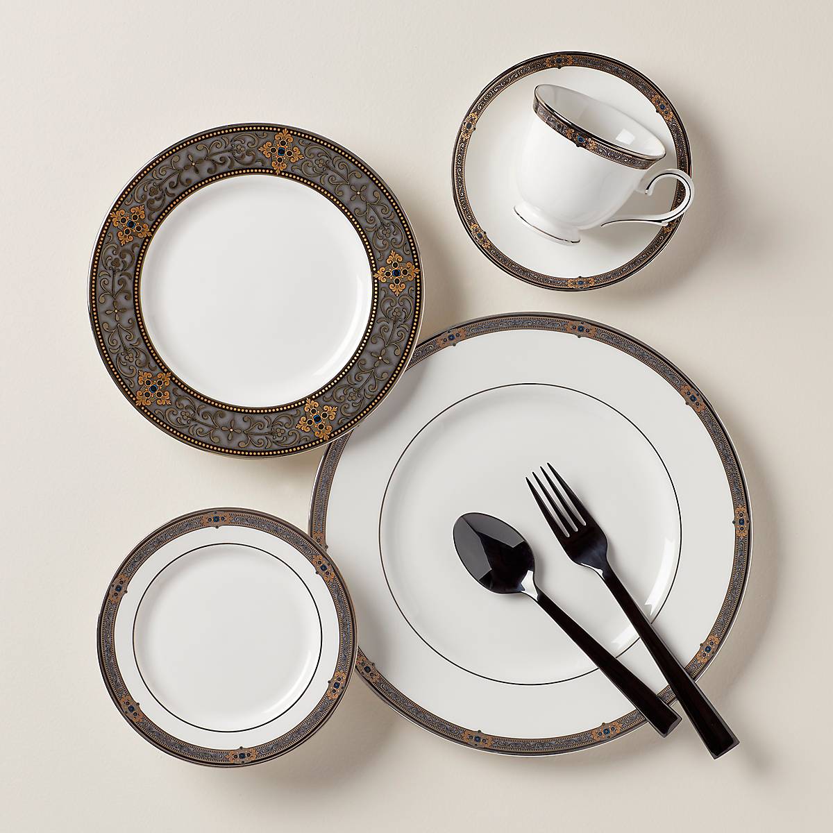 Vintage Jewel 5-Piece Dinnerware Set - Elegant Bone China Plates, Bowls & Cups for Formal Dining, Wedding, and Special Occasions