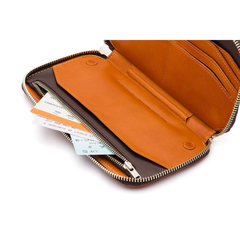 Bellroy Carry Out Wallet - Slim RFID Blocking Travel Wallet for Men & Women | Perfect for Everyday Use, Travel & Business (Black)