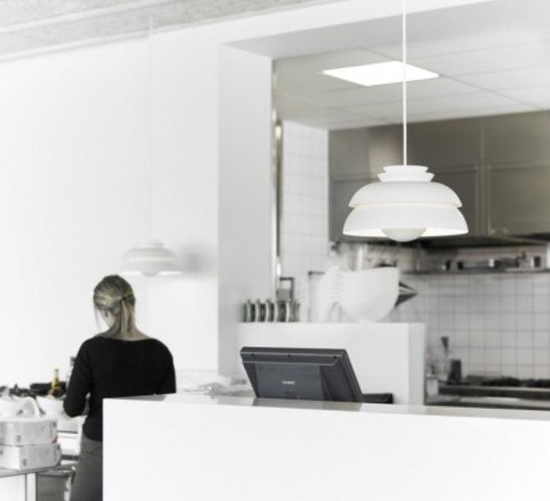 Modern LED Pendant Light for Kitchen Island & Dining Room - Adjustable Hanging Chandelier with Dimmable Warm White Light - Perfect for Home Decor, Restaurants, and Cafe Lighting