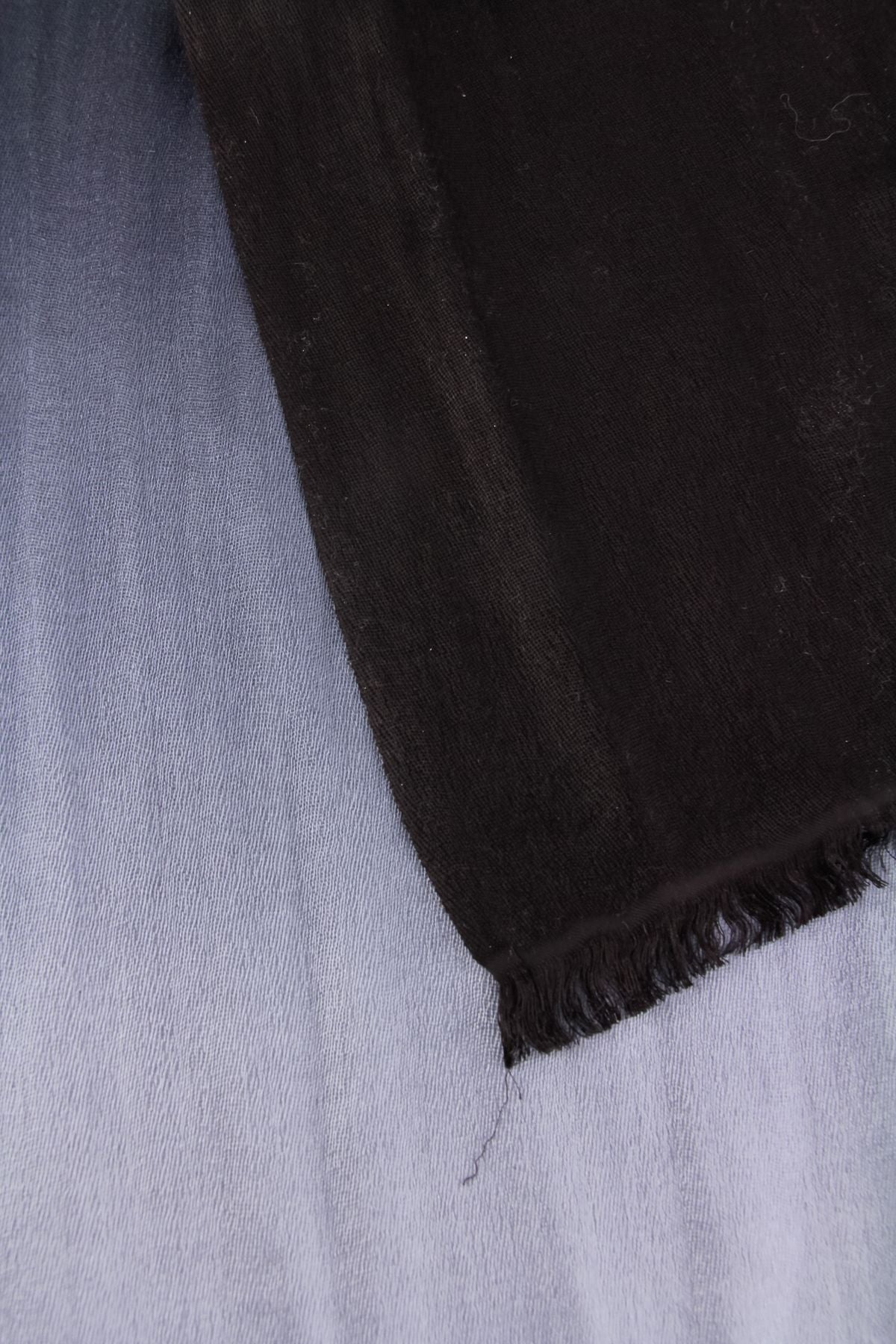Luxury Cashmere Silk Scarf - Soft Ombre Wrap for Women - Perfect for Winter Fashion, Office Wear & Gift Giving