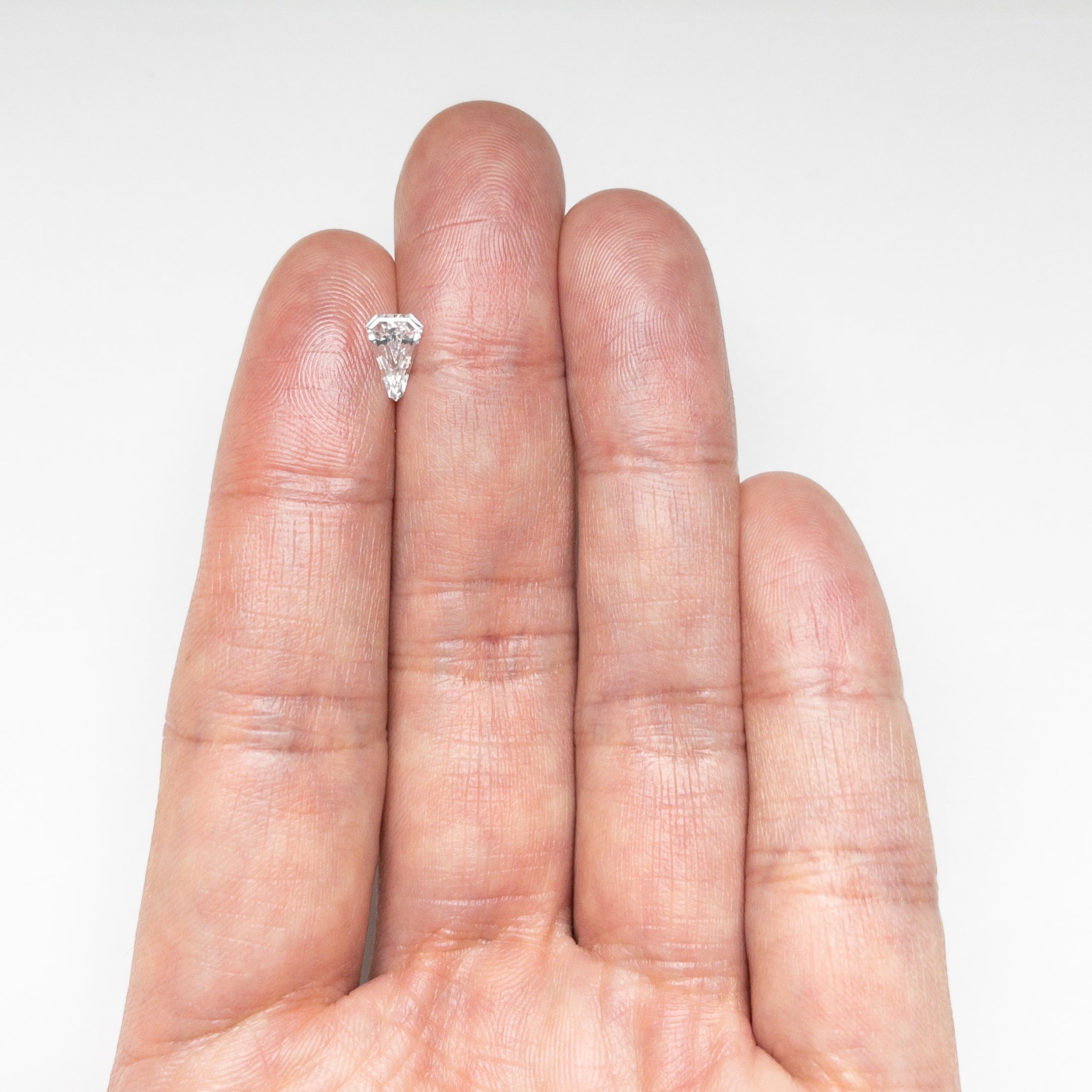 0.43ct VS2 E Color Shield Step Cut Diamond - 7.70x5.11x2.12mm for Engagement Rings & Fine Jewelry