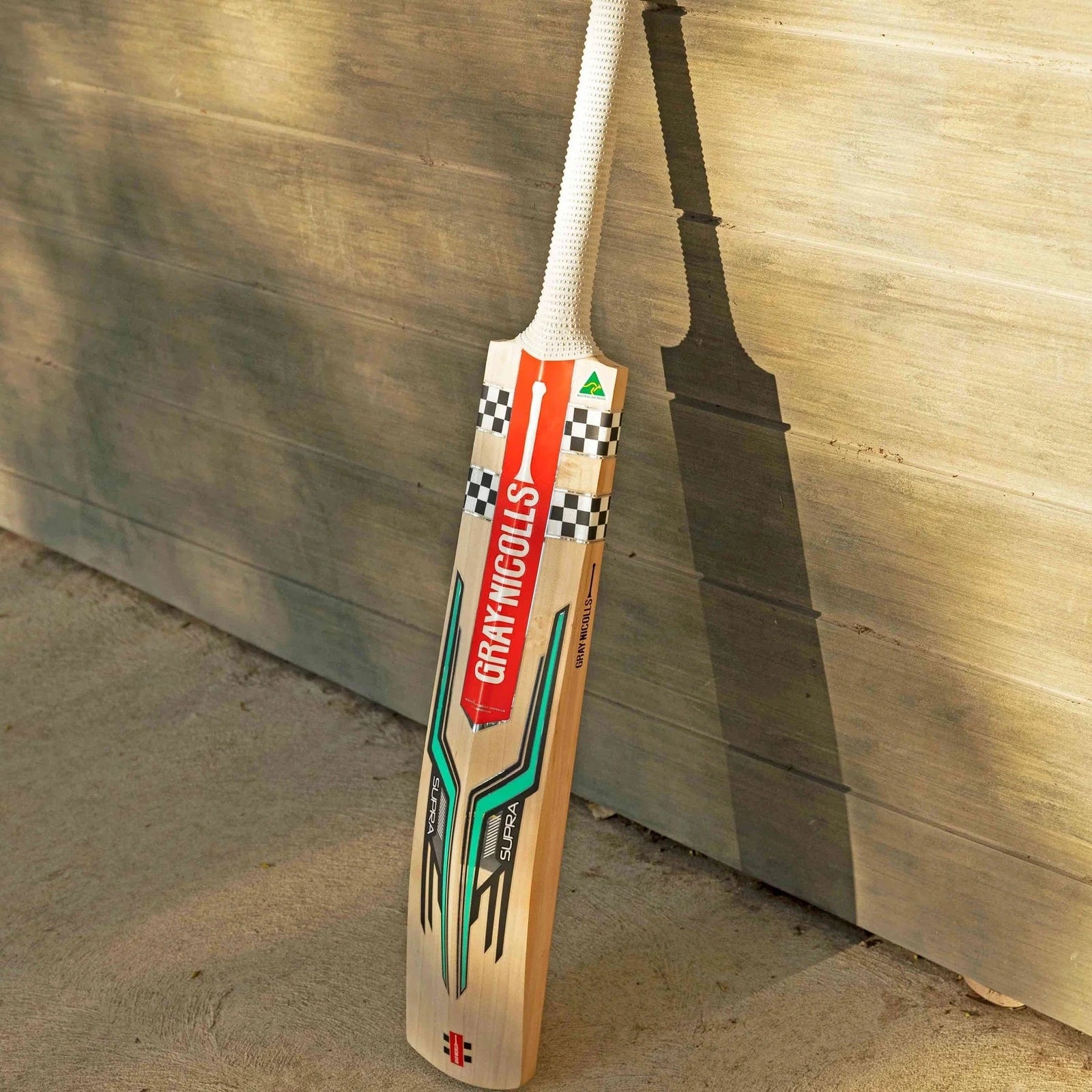 Gray Nicolls Supra 1000 Adult Cricket Bat - Premium English Willow for Professional Players - Perfect for Matches, Training & Club Cricket