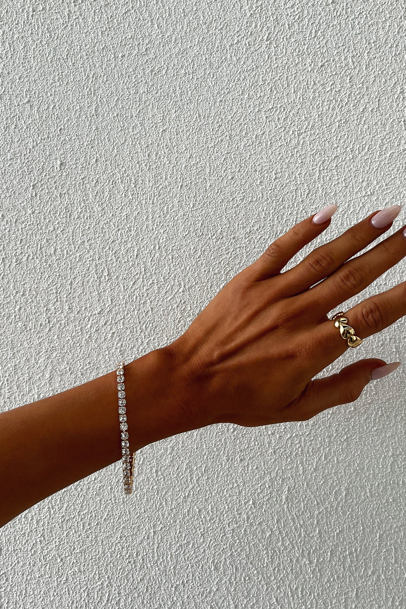 Allegra Tennis Bracelet 18K Gold Plated - Elegant Women's Jewelry for Parties, Weddings & Special Occasions