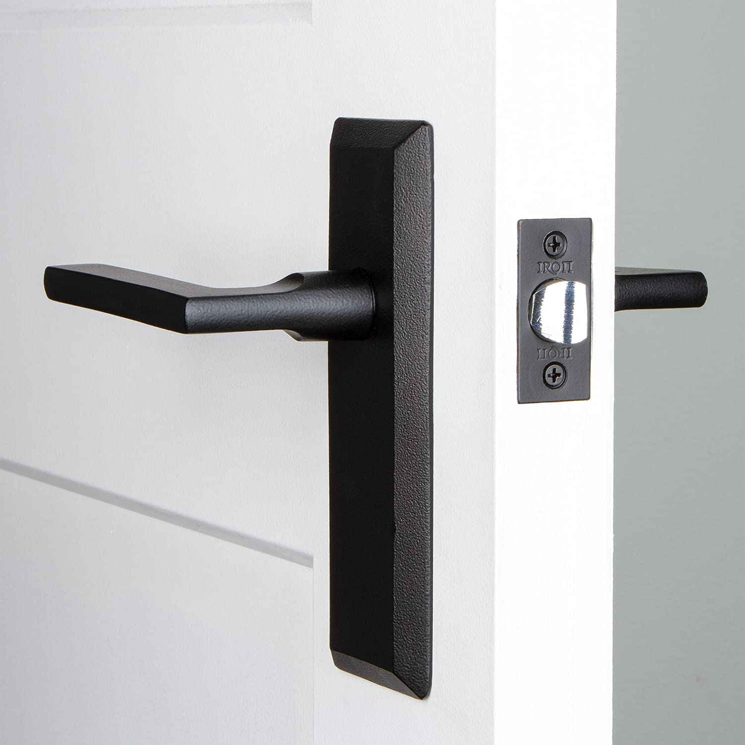 Black Iron Dirk Lever Plate - Secure & Durable Privacy Fence for Home, Garden, and Outdoor Spaces