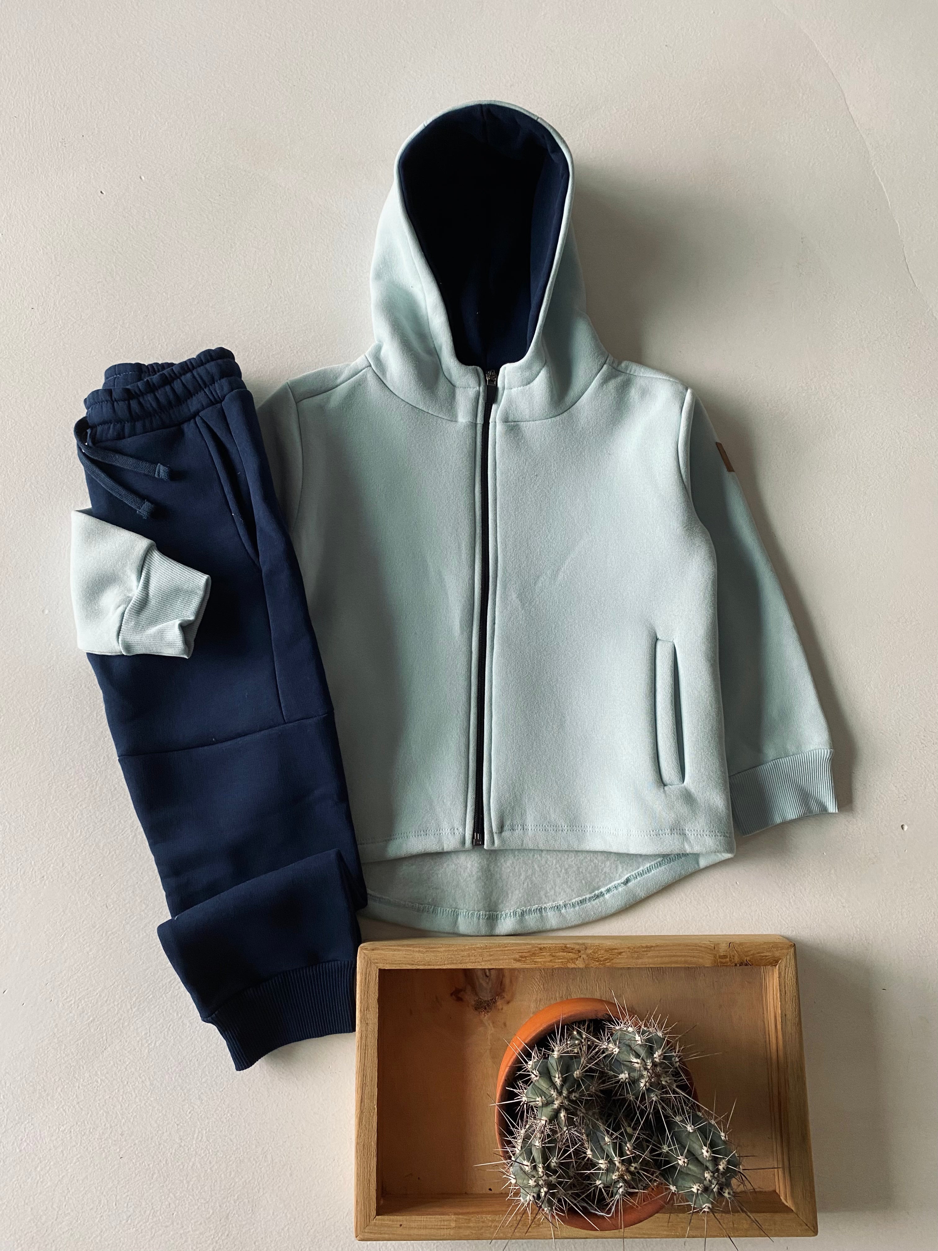 Kids Hooded Sweatshirt and Jogger Set - Soft Cotton Comfort Outfit for Boys & Girls - Perfect for Playdates, School, and Casual Wear