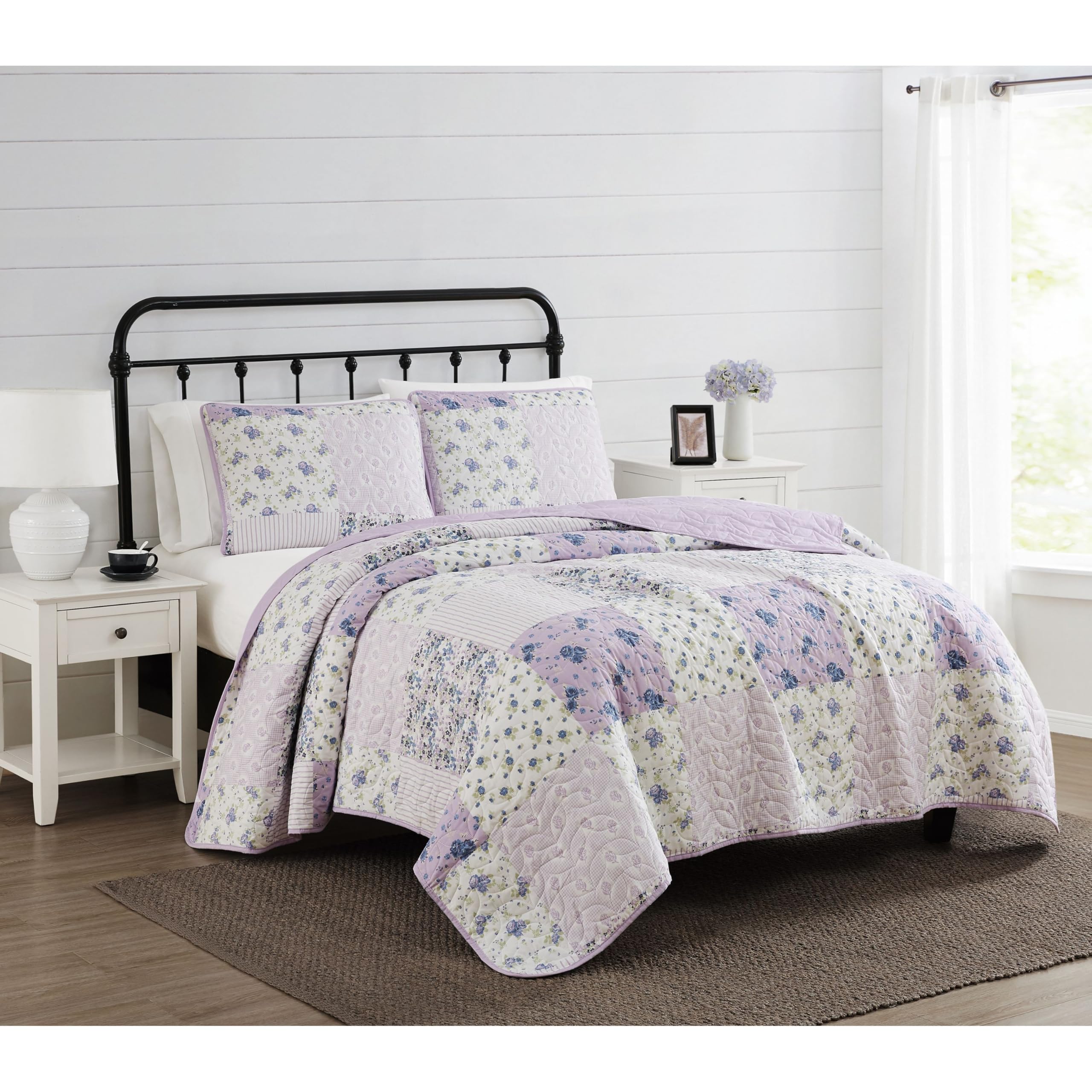 CANNON Elissa Patchwork Twin XL Quilt Set - White & Purple Floral Design Polyester Bedding, Oeko-TEX Certified for Men & Women | Perfect for Guest Rooms, Dorm Decor & Cozy Bedroom Makeovers