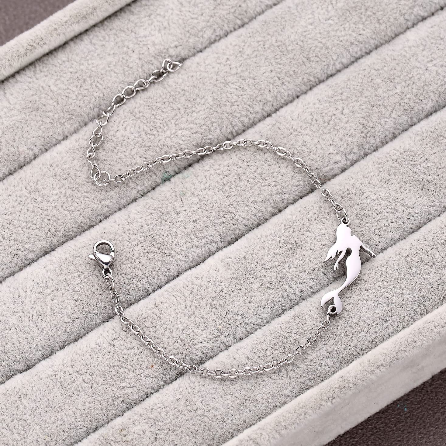 Mermaid Music Jewelry Box for Girls - 3-Piece Mermaid Jewelry Gift Set with Music Box, Necklace & Bracelet - Perfect for Birthday Gifts, Christmas Presents & Little Mermaid Lovers