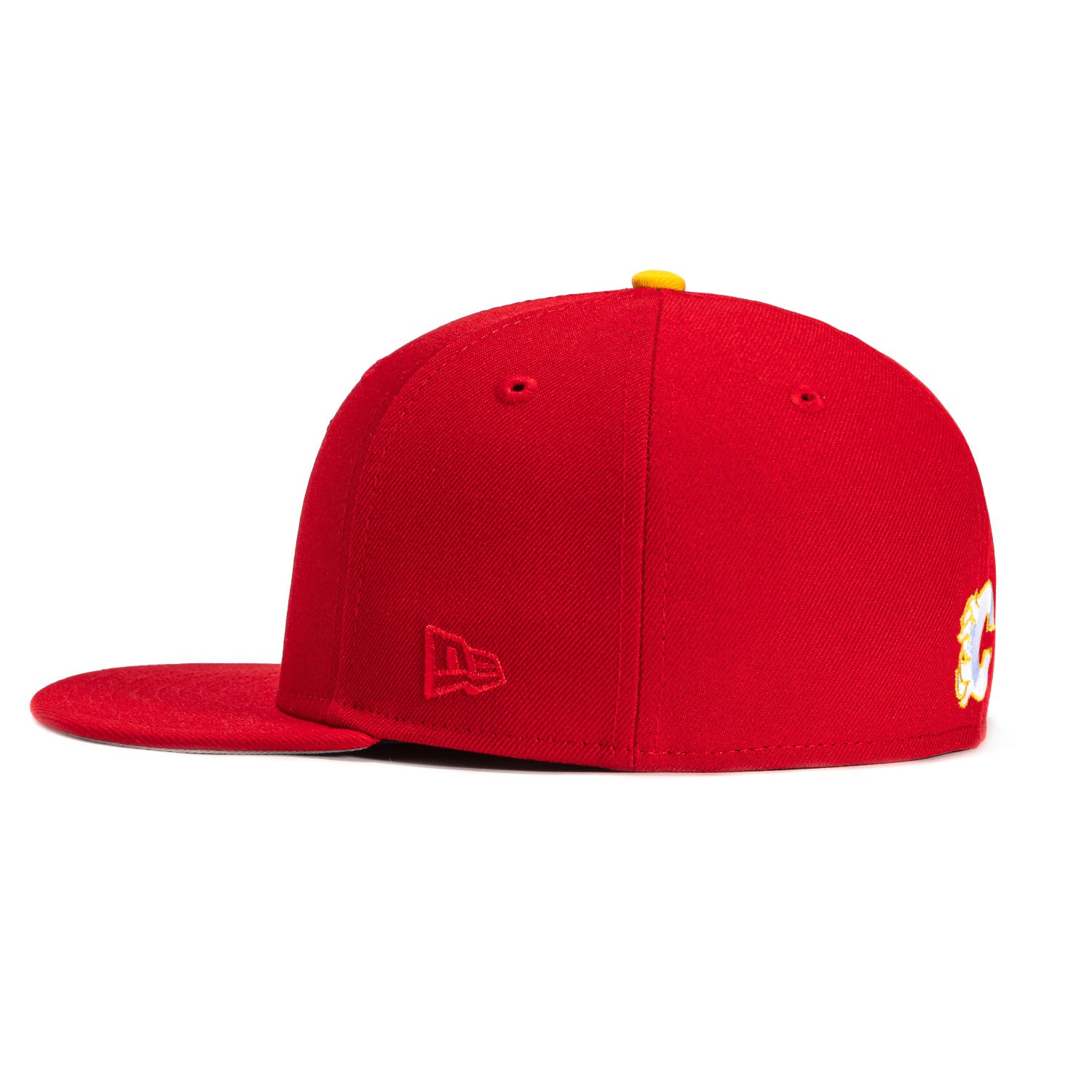 New Era 59Fifty Calgary Flames Harvey the Hound Mascot Snapback Hat - Red | Official NHL Licensed Baseball Cap for Men & Women | Perfect for Games, Tailgating & Fan Collections