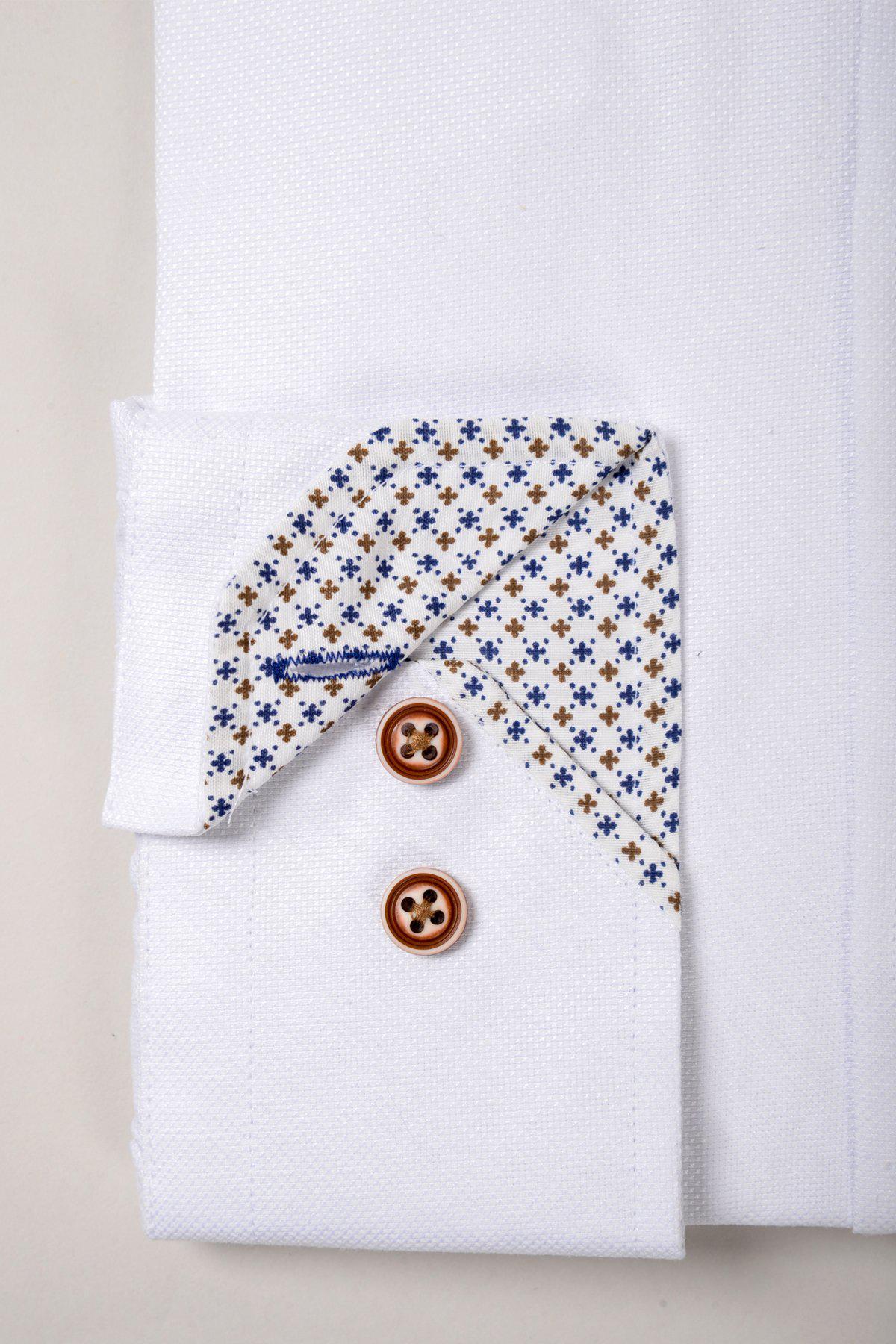 CHARLIE Men's White Oxford Shirt with Tan Buttons - Classic Casual Button Down Shirt for Office, Business & Everyday Wear