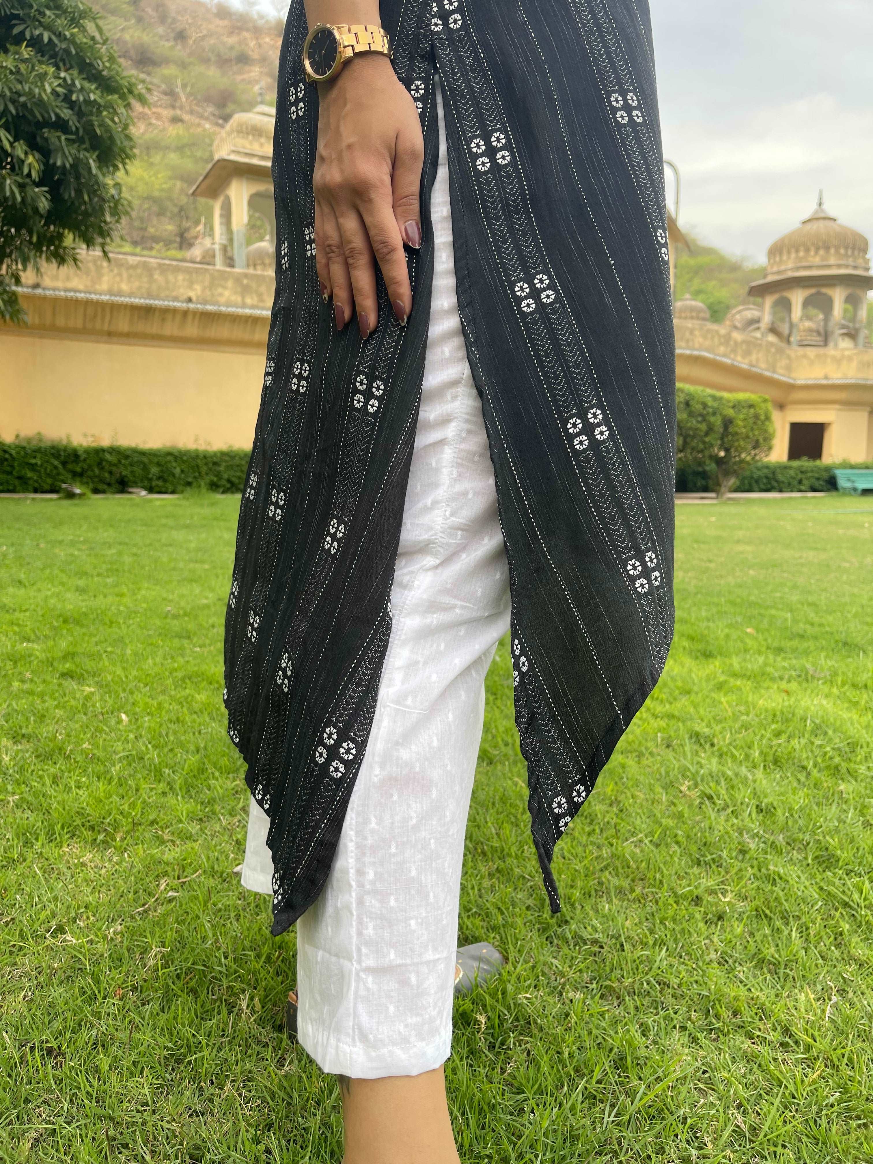 Stylish Black Cotton Printed Kurta Set for Women - Traditional Indian Ethnic Wear for Festivals, Weddings & Casual Outings