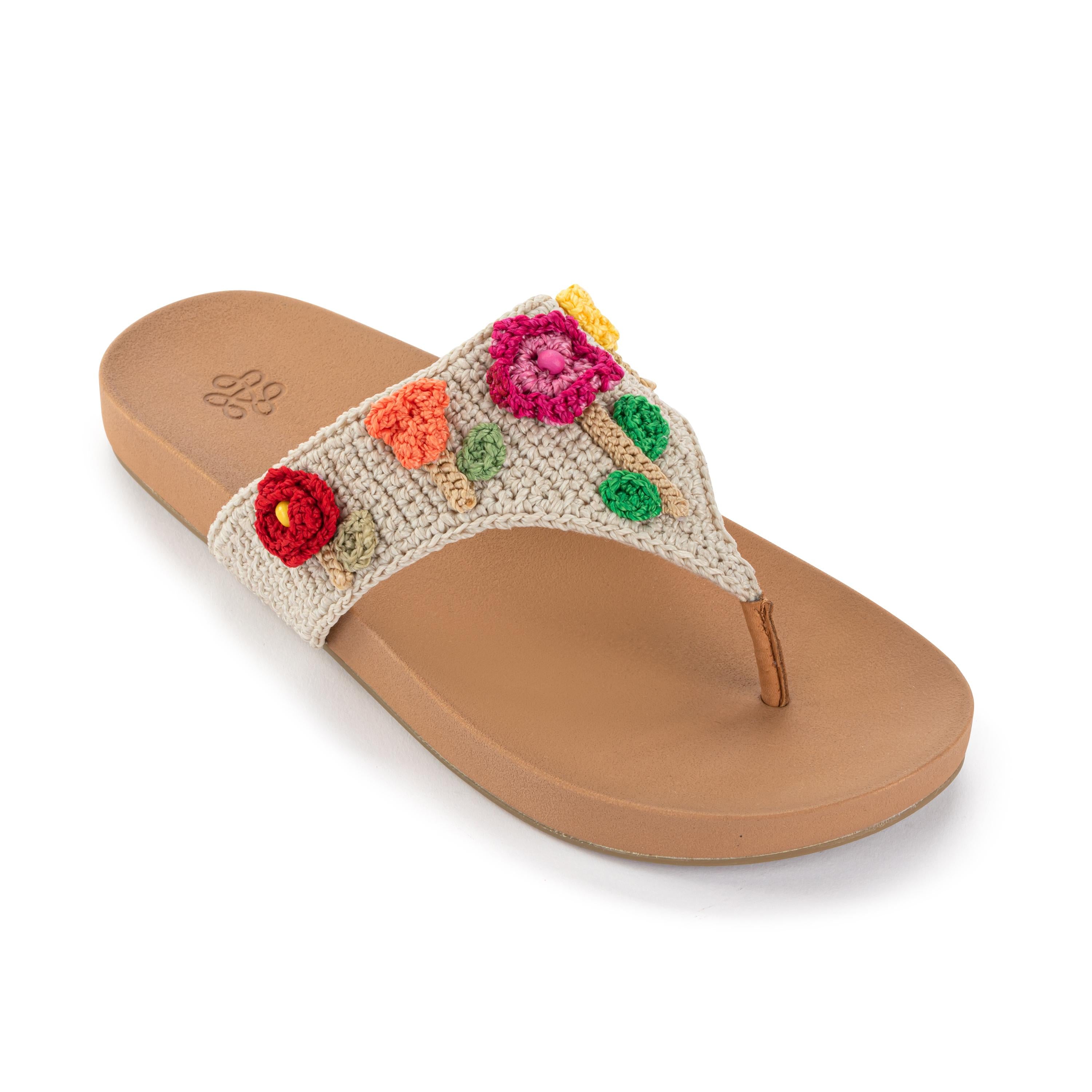 Hand Crochet - Flower Ecru