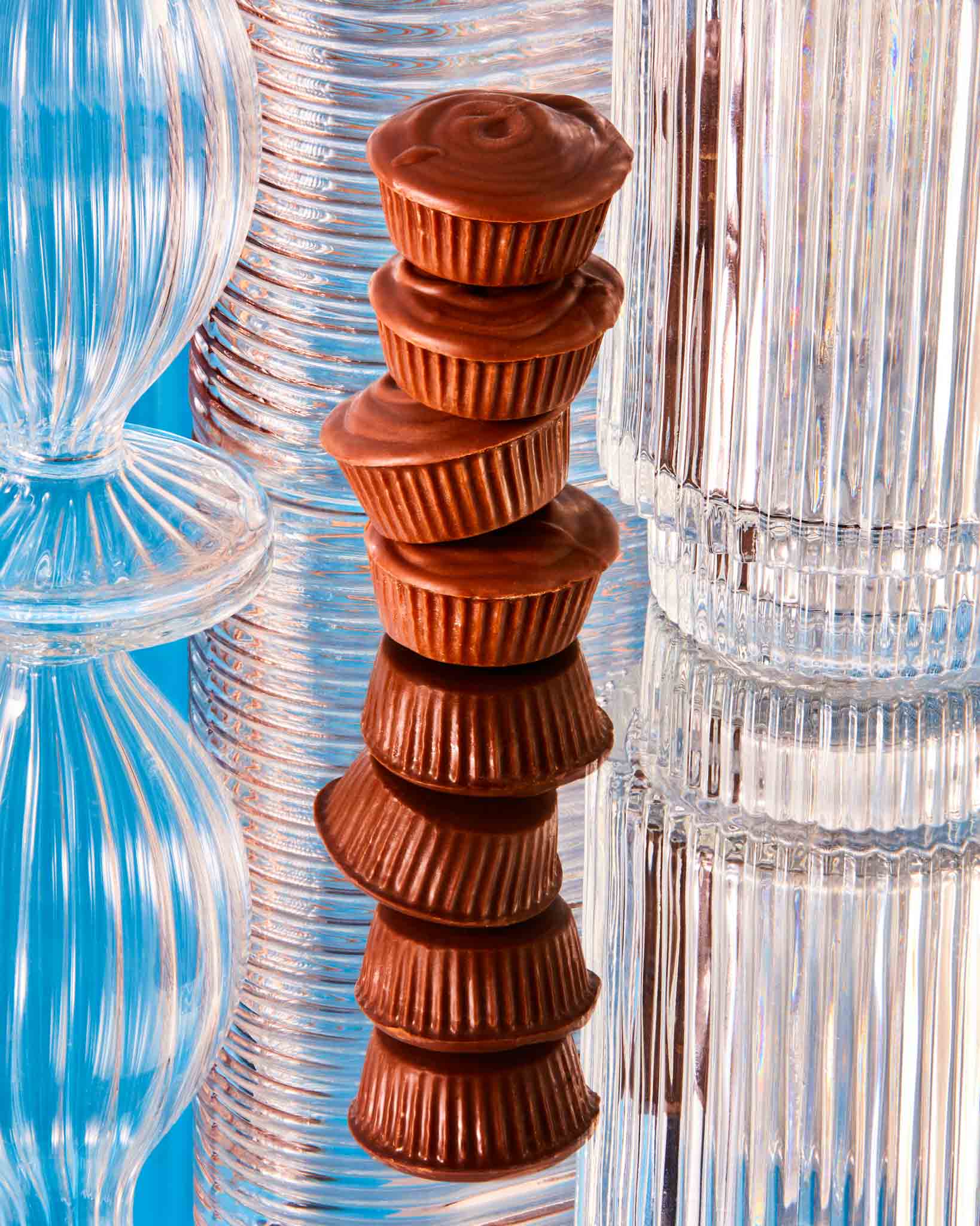 Gourmet Peanut Butter Cups in Rich Milk Chocolate - Perfect for Gifts, Parties & Sweet Treats