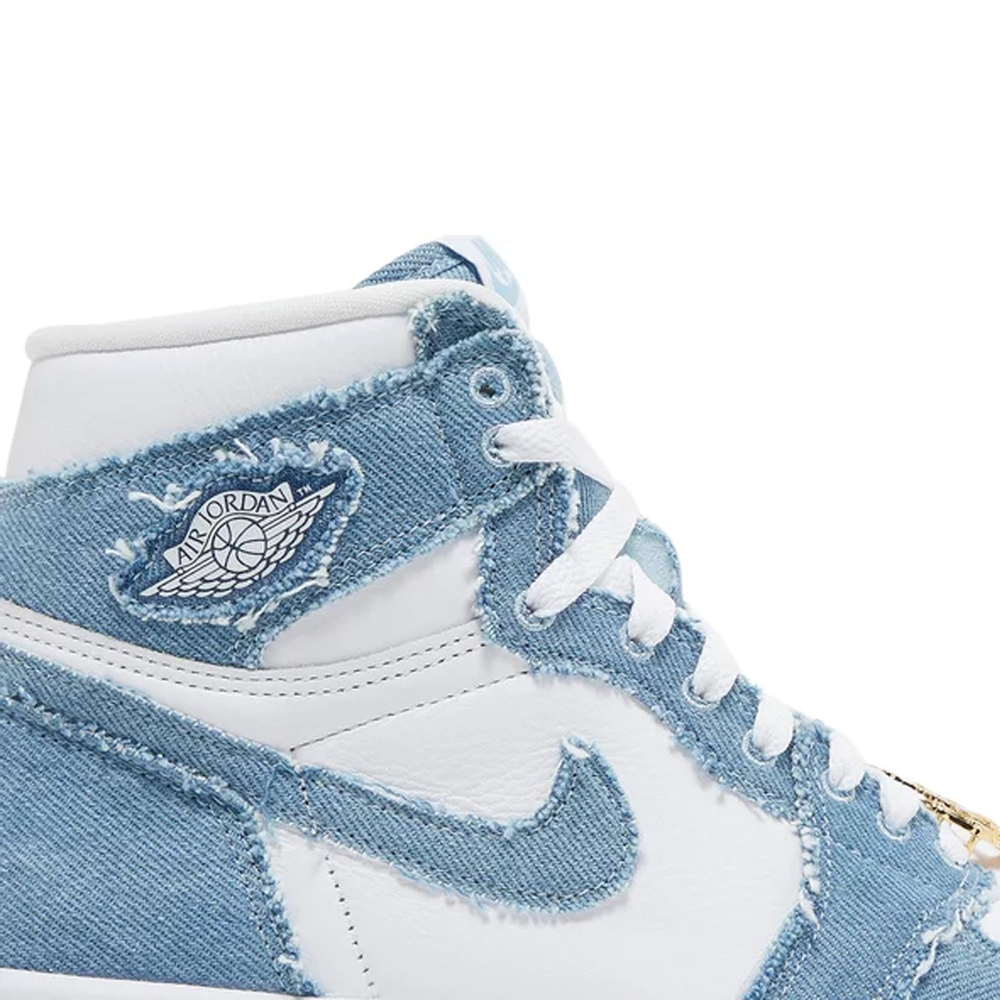 Air Jordan 1 Retro High OG 'Denim' Women's Sneakers (2022) - Classic Basketball Shoes for Streetwear & Casual Fashion
