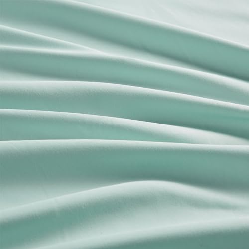 Aqua