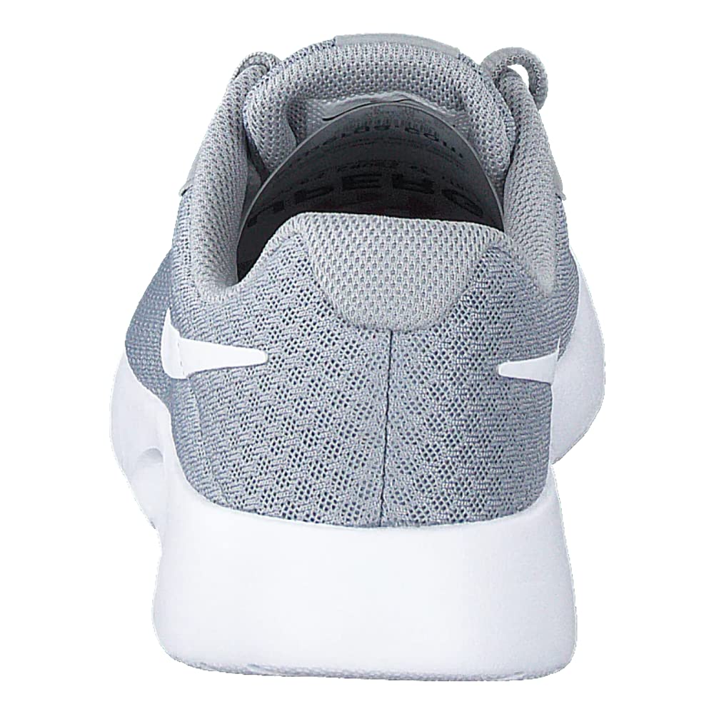 Nike Tanjun Sneakers for Older Kids - Lightweight & Comfortable Running Shoes for Boys and Girls - Perfect for School, Sports, and Everyday Wear