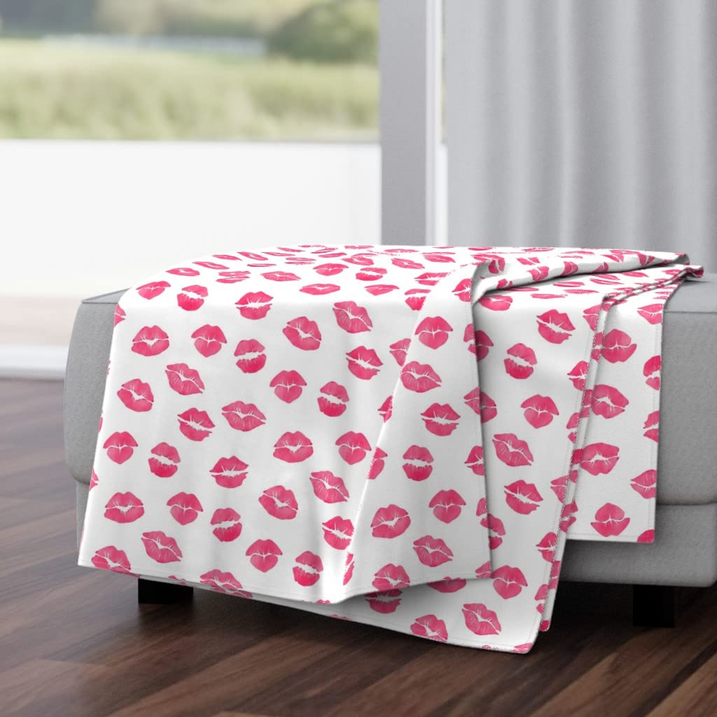 Luxe Velvet Throw Blanket 50x70 Inches - Romantic Watercolor Kiss Lips Design in Pink & White | Perfect for Valentine's Day Gifts, Bedroom Decor & Cozy Sofa Blanket