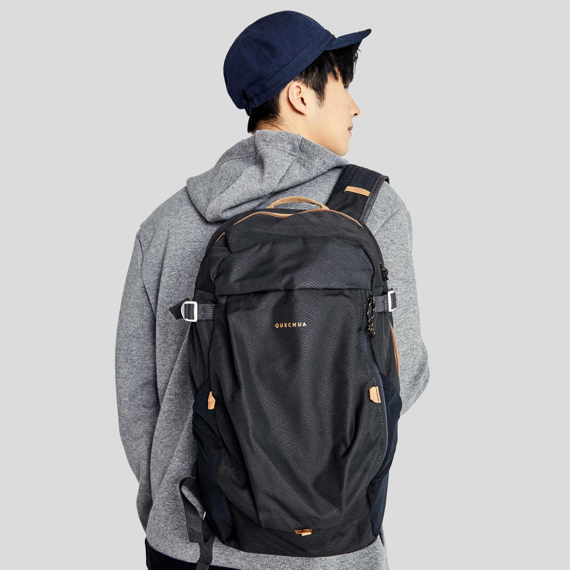 Quechua NH Arpenaz 100 20L Lightweight Hiking Backpack - Water-Resistant Daypack for Outdoor Camping, Travel & Trekking